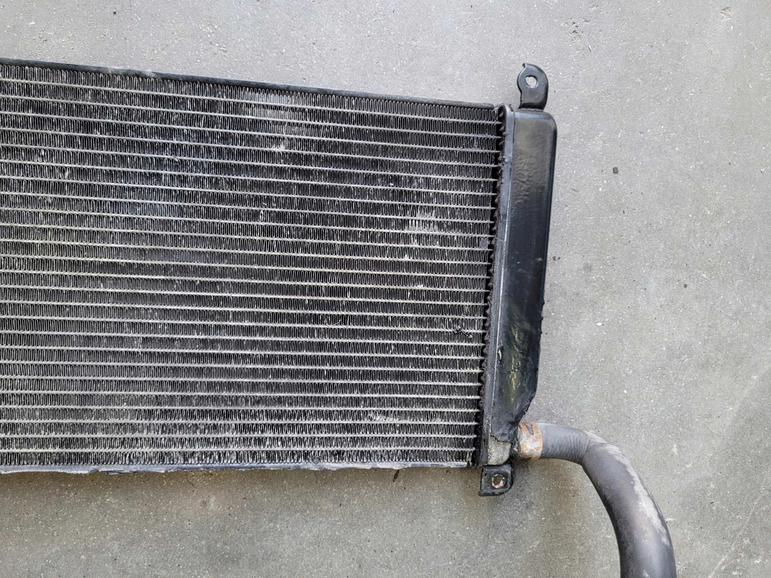 water cooler BATERII LEXUS RX II 400 RX400 H 3.3