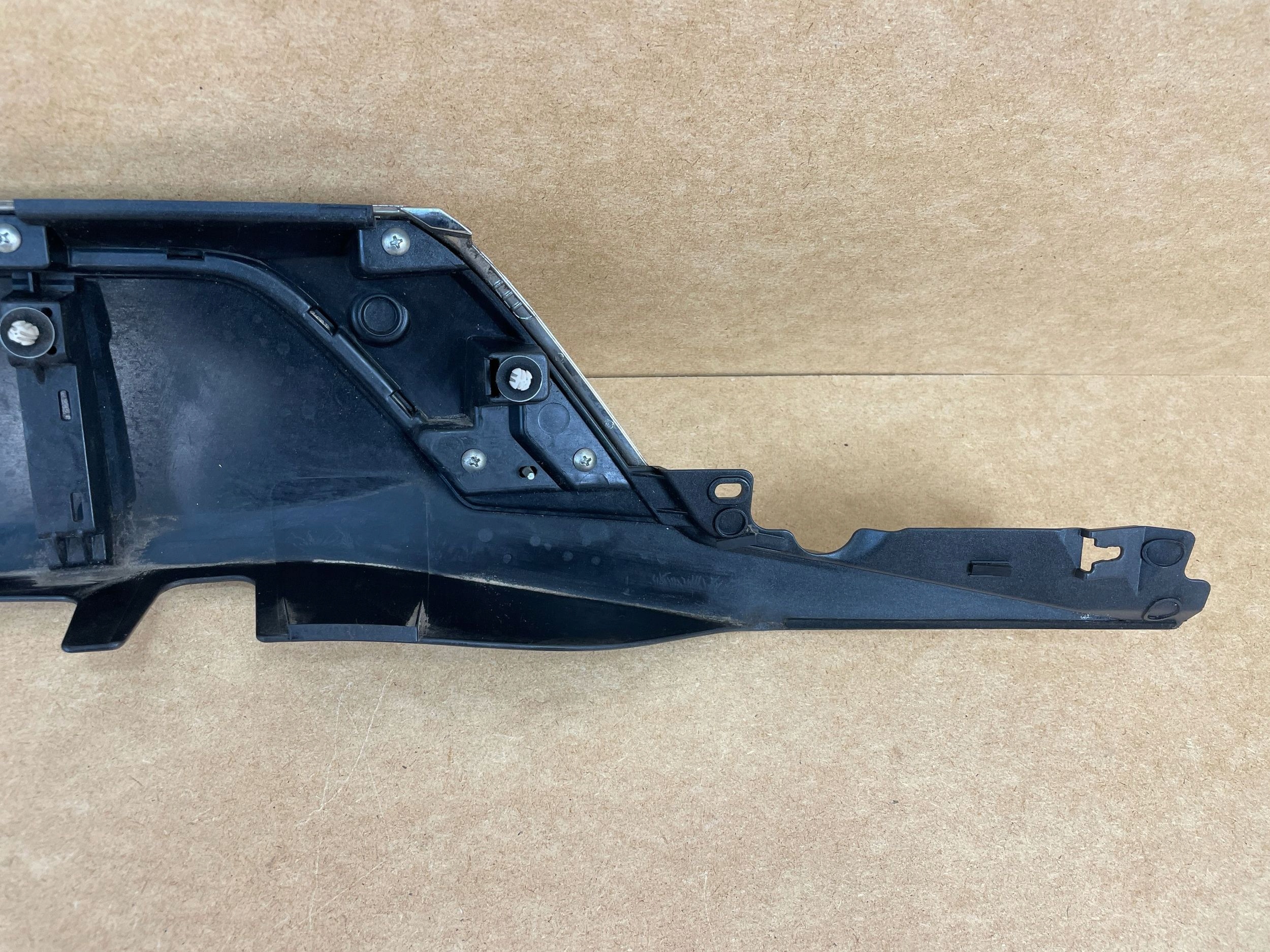cap bonnet boot rear part MITSUBISHI OUTLANDER III 3 LIFT 2015-2022
