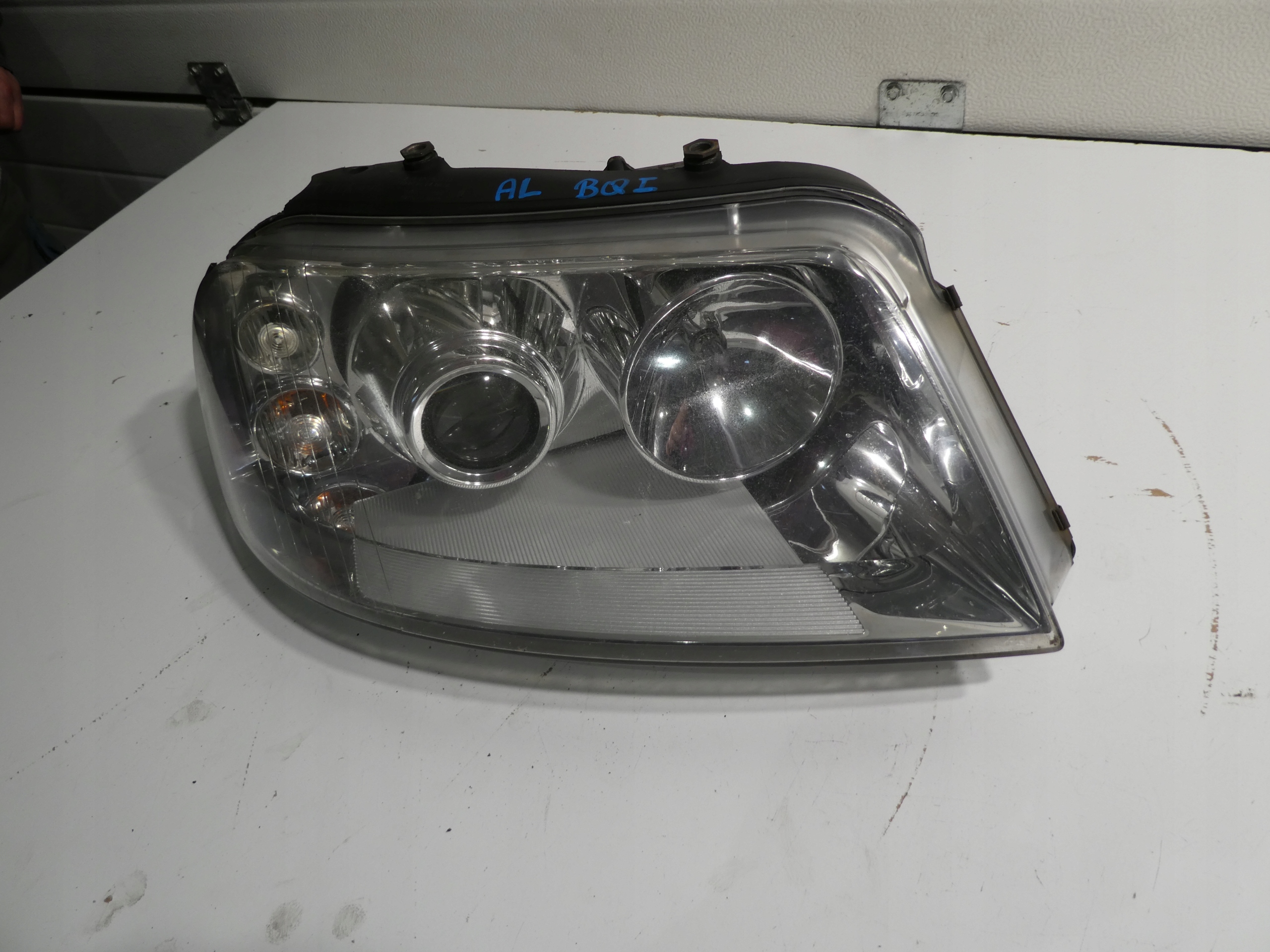 light right VW SHARAN ALHAMBRA MK2 XENON