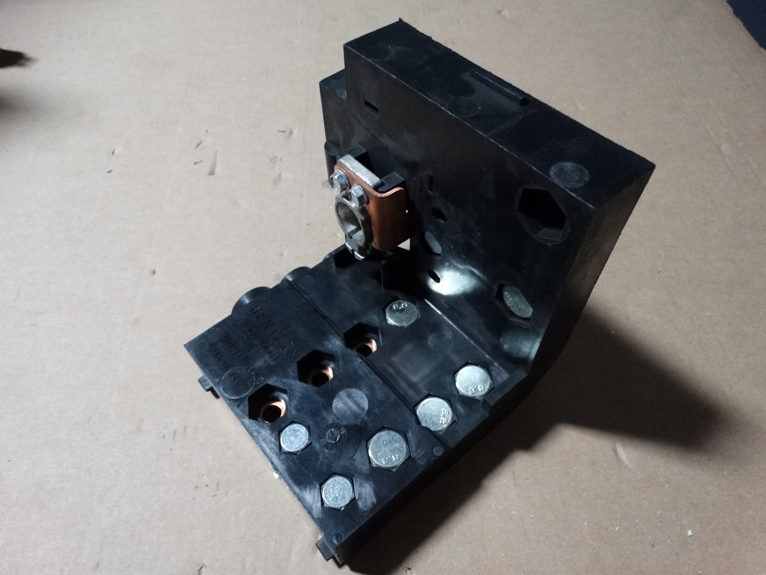 IDEALNA compartment fuse BENTLEY 1