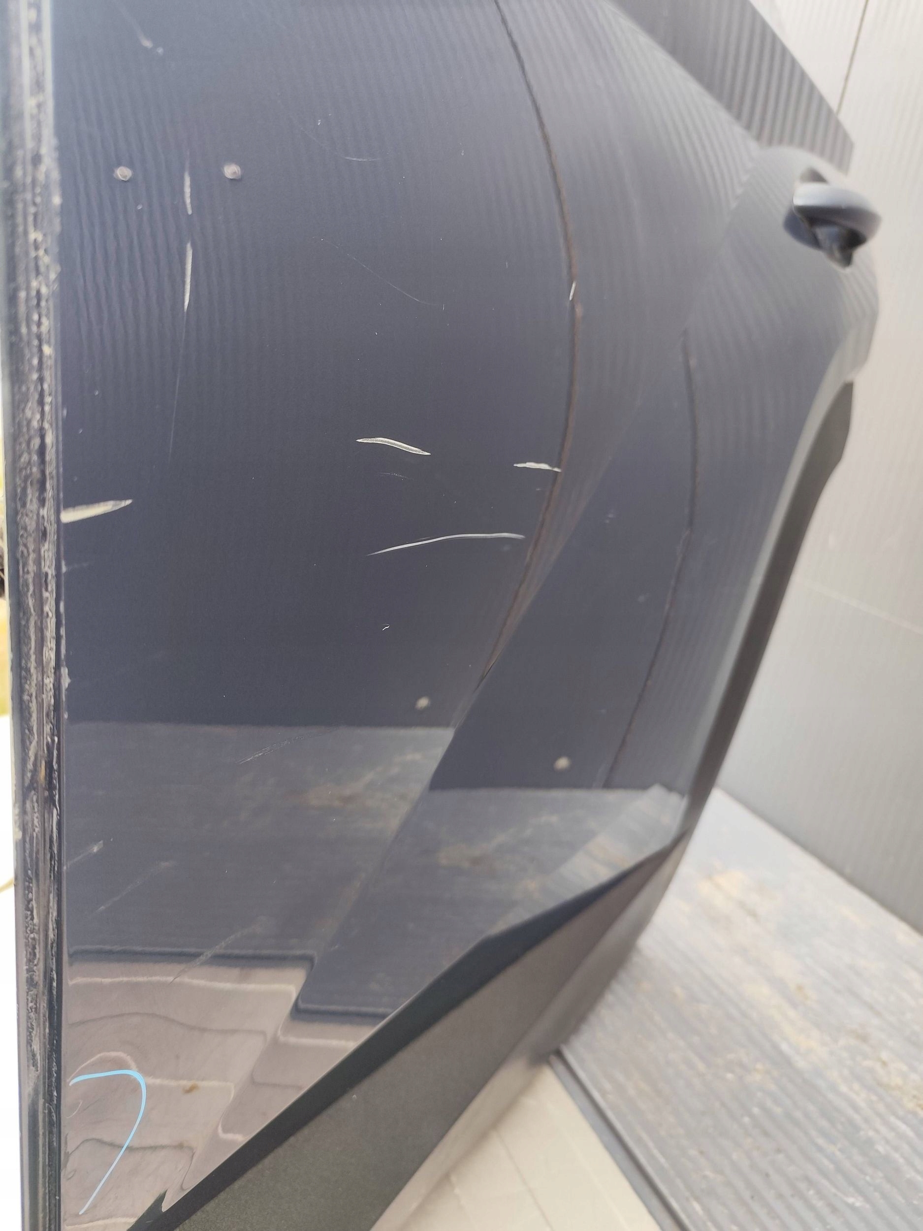 HYUNDAI TUCSON IV door rear part left complete