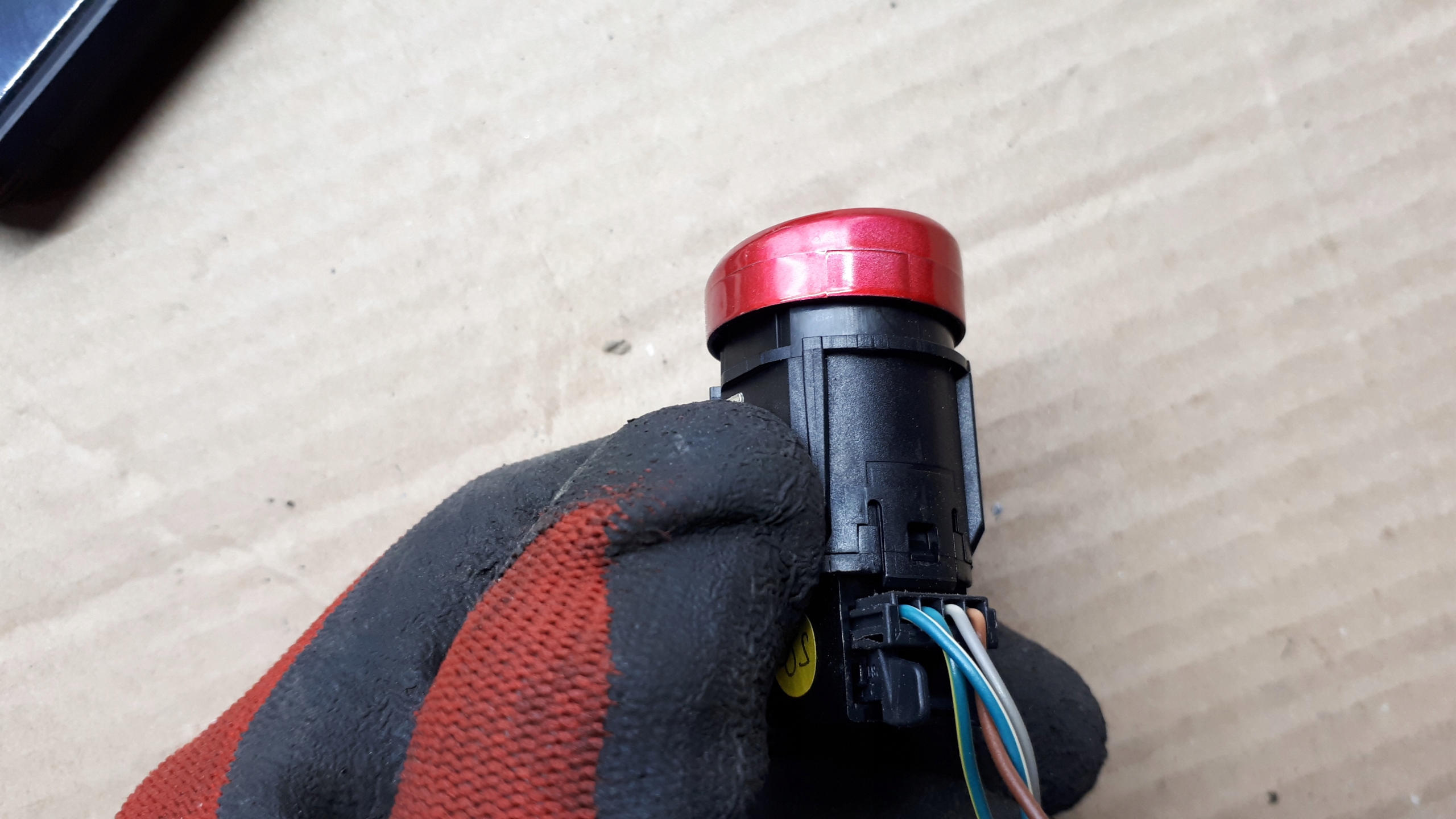 S4 B8 LIFT A4 button START STOP 8K0905217C SQ5