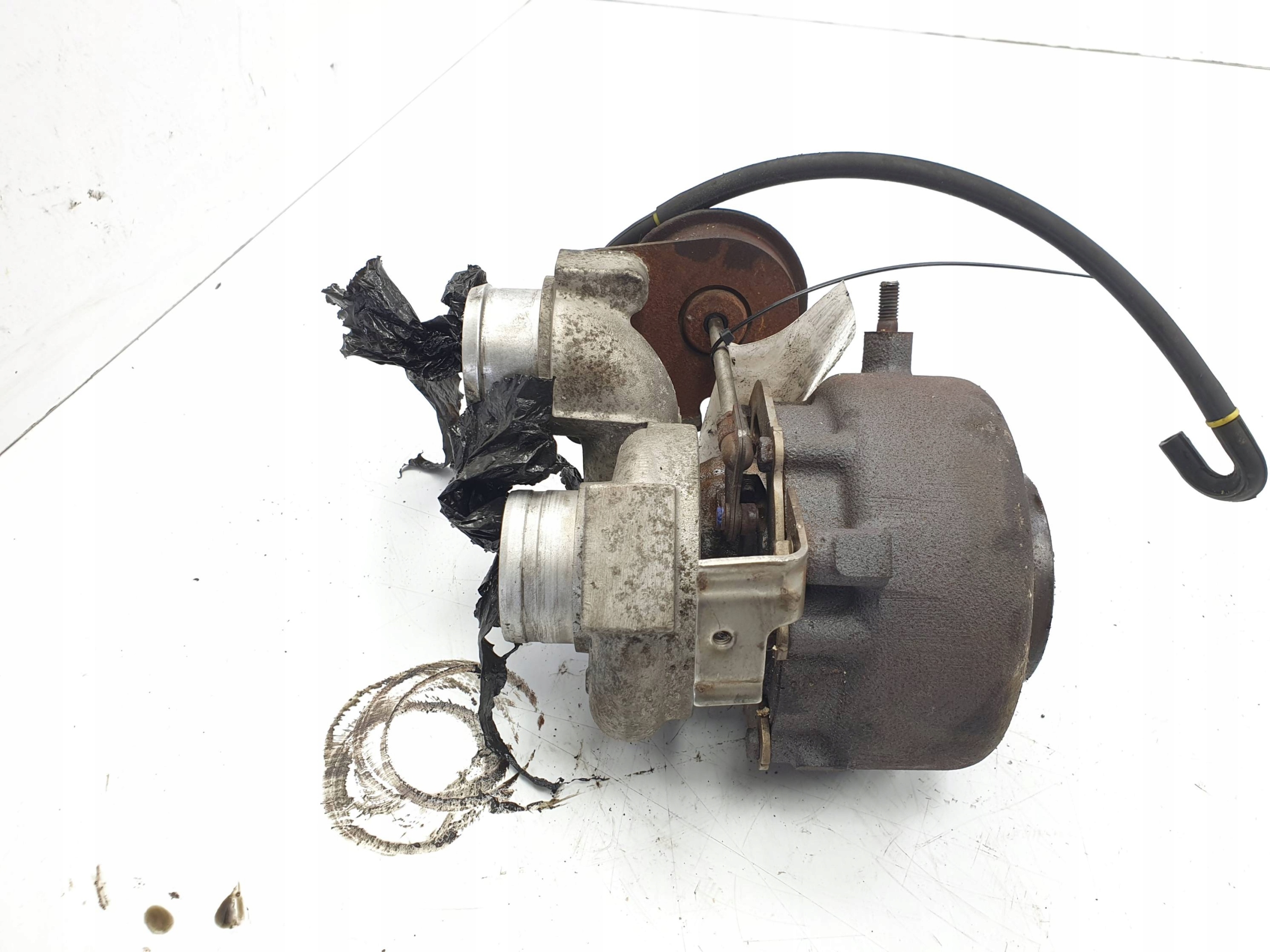turbo 076145702A 2.5 TDI VOLKSWAGEN CRAFTER