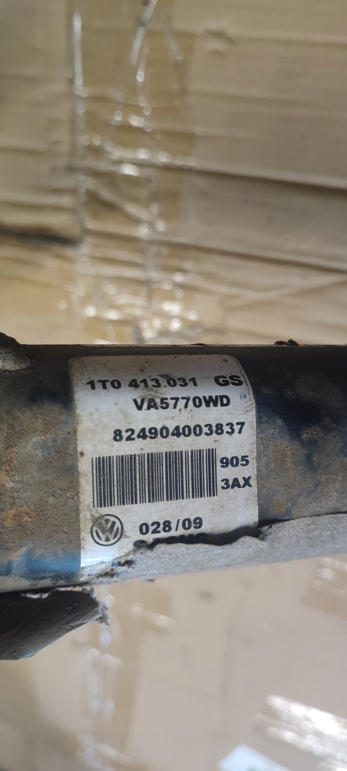 VW GOLF V 5 MCPERSON front right shock absorber + swing 1.4 TSI MANUAL
