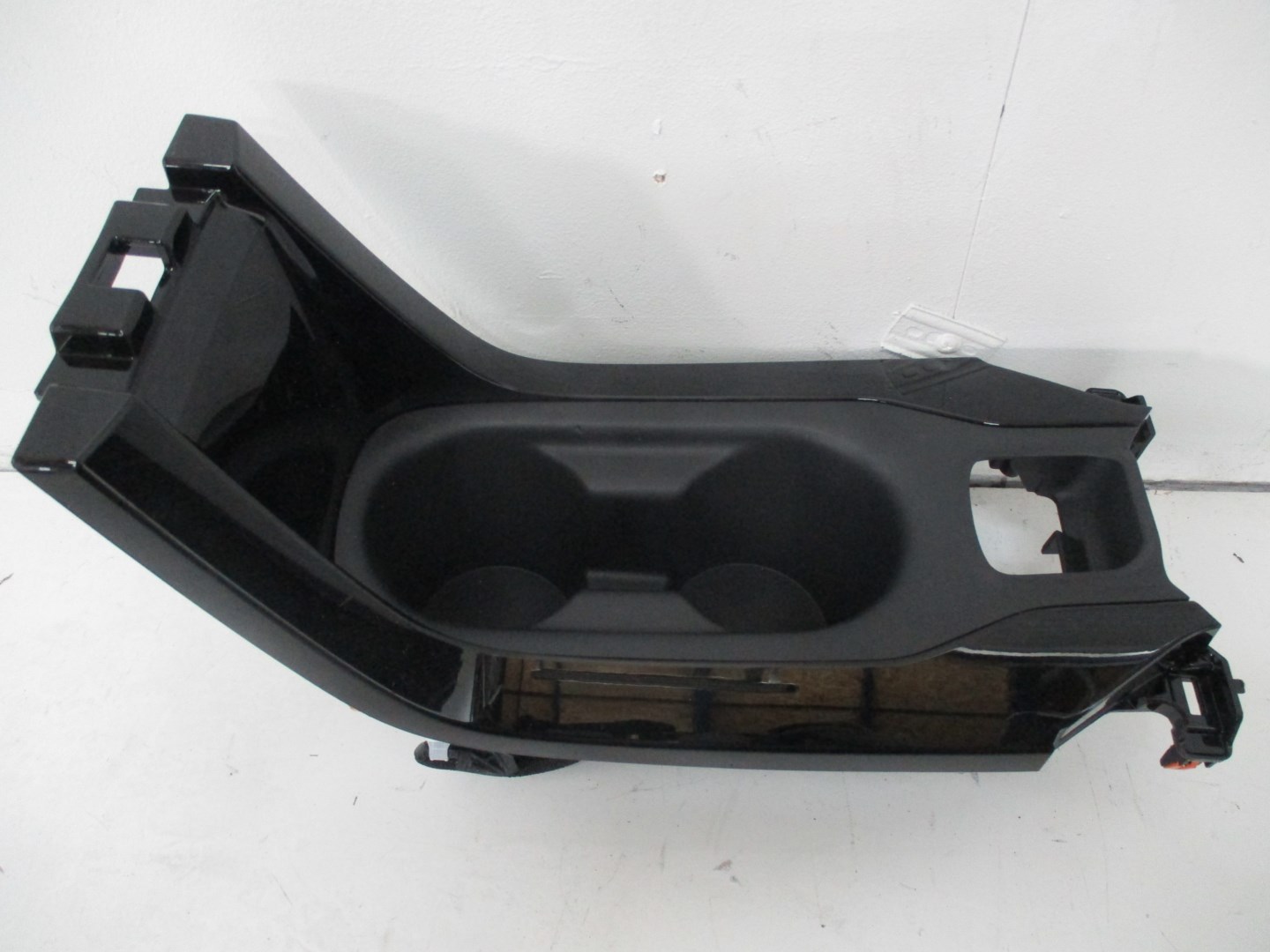 bracket for kubki Toyota Corolla E21 58803-02050