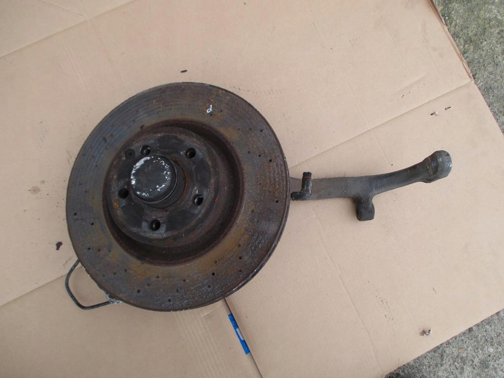 MERCEDES S W221 ZWROTNICA PRAWA PRZEDNIA Z PIASTĄ