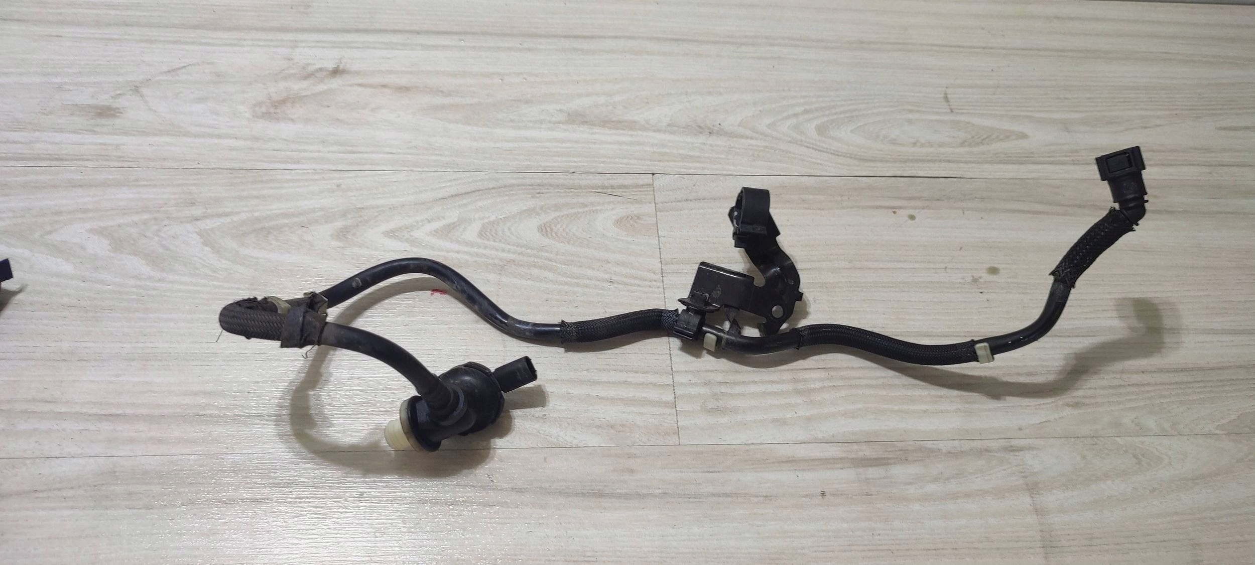 Fiat Tipo 2018 wiring / hose radiator