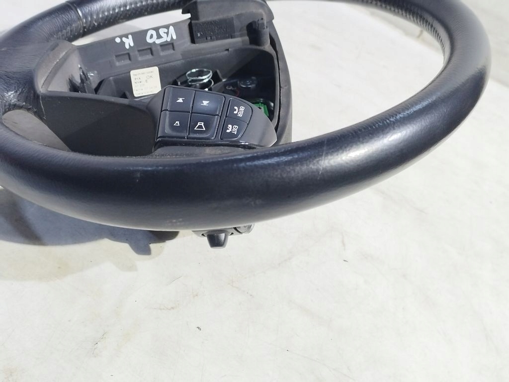 Volvo V50 lenkrad 30680260
