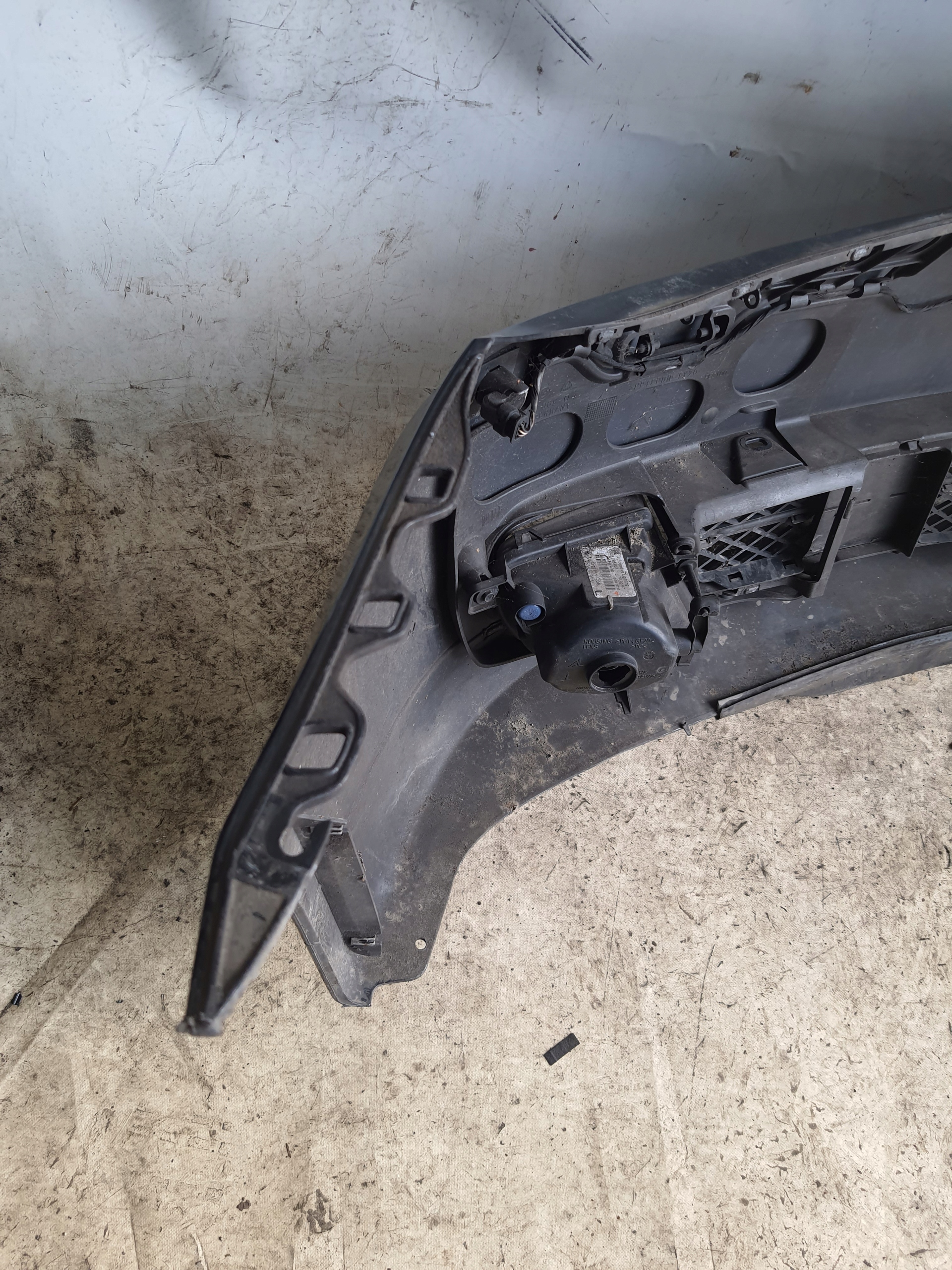 BMW 5 E60 E61 LCI 07-10 Stoßstange + PDC
