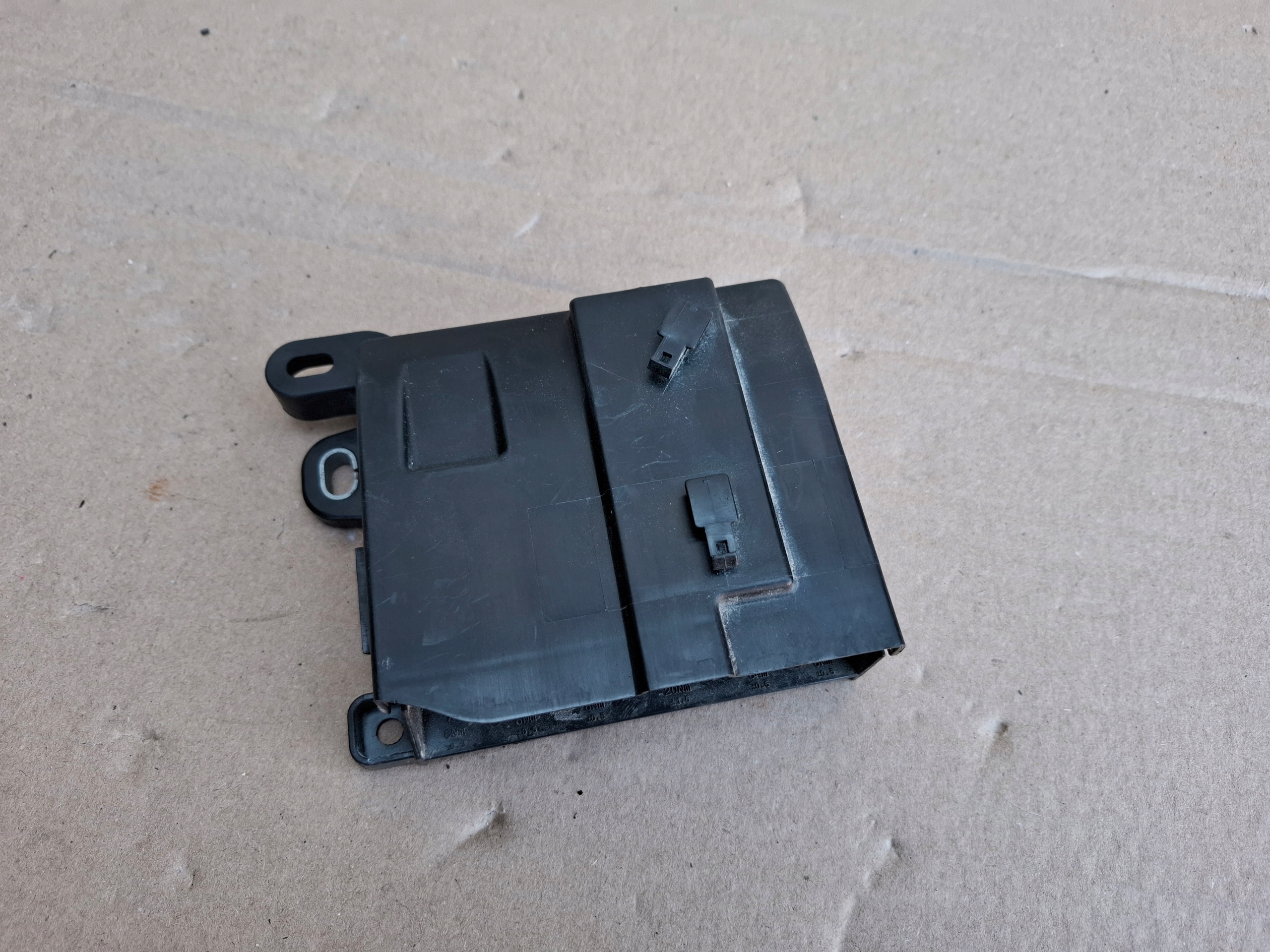 Module fusibles BENTLEY CONTINENTAL 3SA937125A