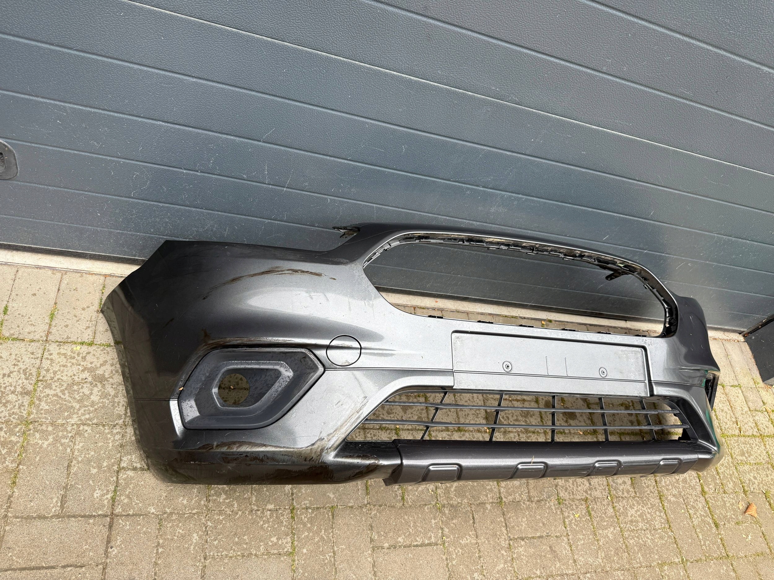 Ford Transit Courier 18- lift bumper front front