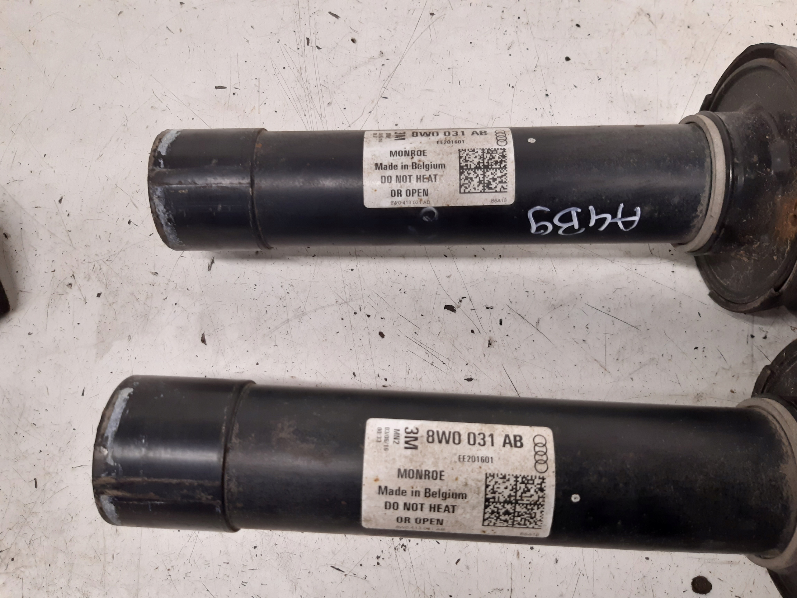 shock absorbers springs front para 8W0031AB Audi A4 B9