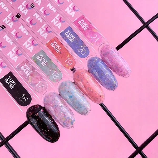 Baza hybrydowa LUNAmoon Yuki Base 20, 13 ml Marka inna marka