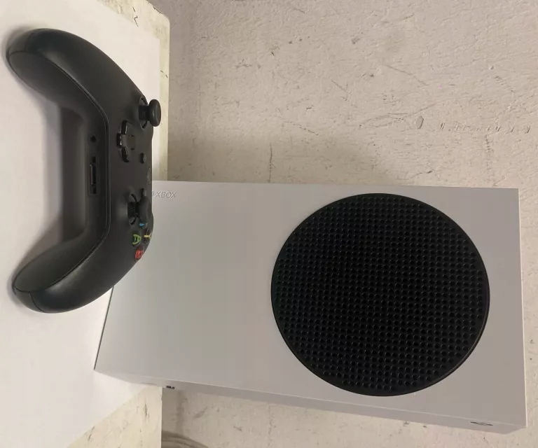 Xbox Series S マイクロソフト本体【値下げ済み】 Amazon.co.jp: 【整備済み品】 Microsoft マイクロソフト Xbox Series