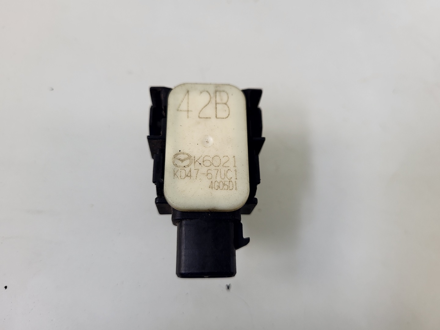 Sensor Parken pdc 42B MAZDA CX-5 und KE KD47-67UC1