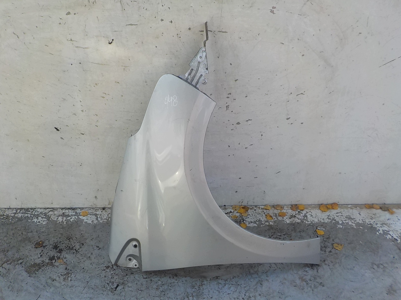 948 PEUGEOT 208 fender right front front