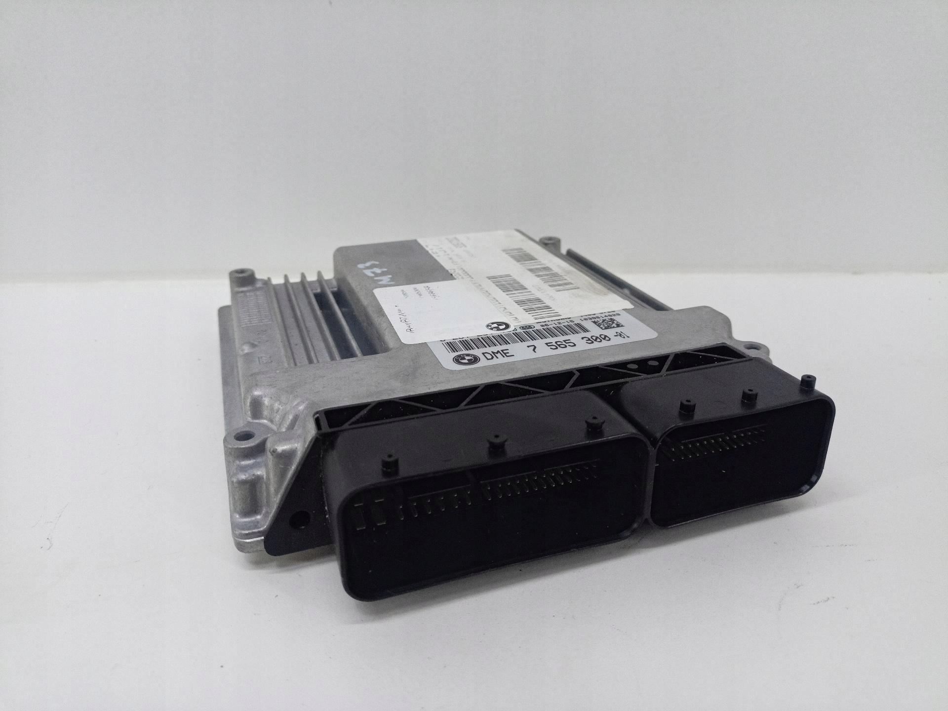 control unit of the engine BMW 3 E90/E91 E91 2007 7565300