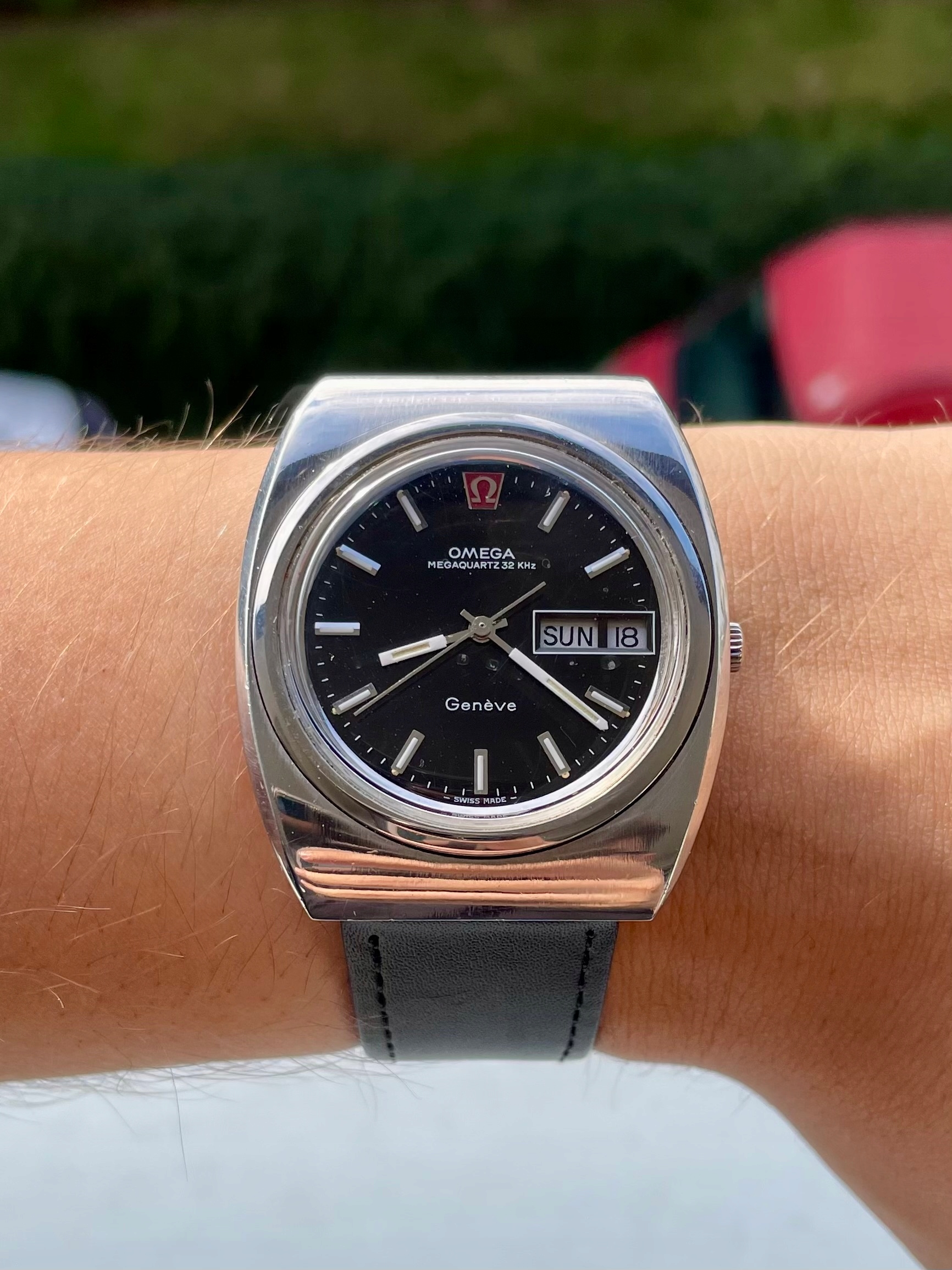 Męska Omega Geneve MegaQuartz 32 KHz. CAL. 1310. REF. 196.0030 z