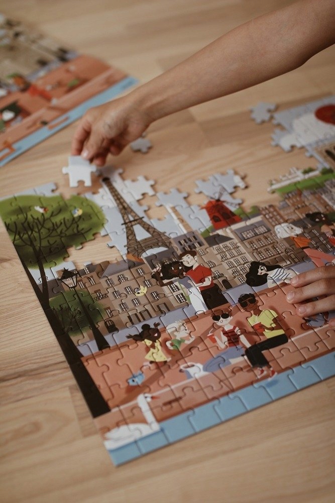 Puzzle w walizce Paryż 200 el. 7+ Janod Bohater brak