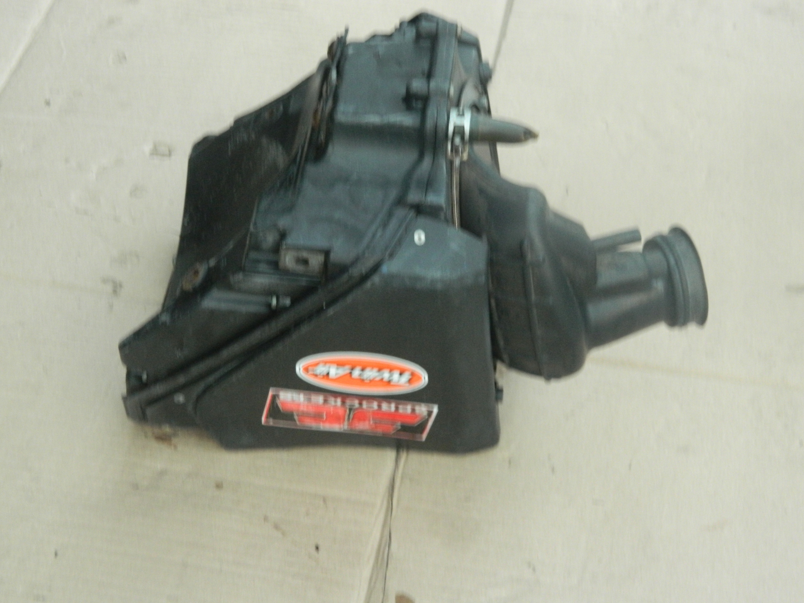 Корпус воздушного фильтра YAMAHA WR 400 Airbox