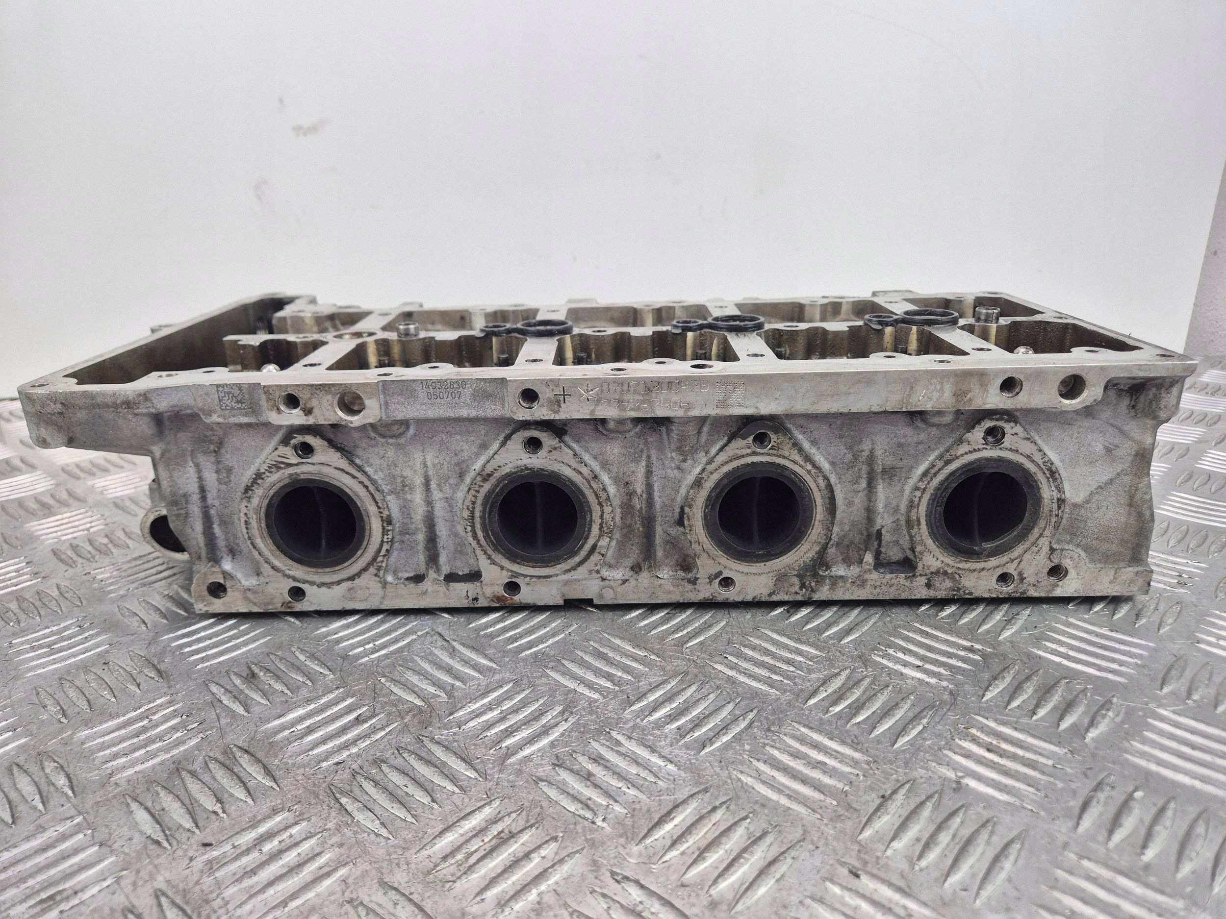 testata motore BMW 3 E90 E91 320d 7797678 N47D20A
