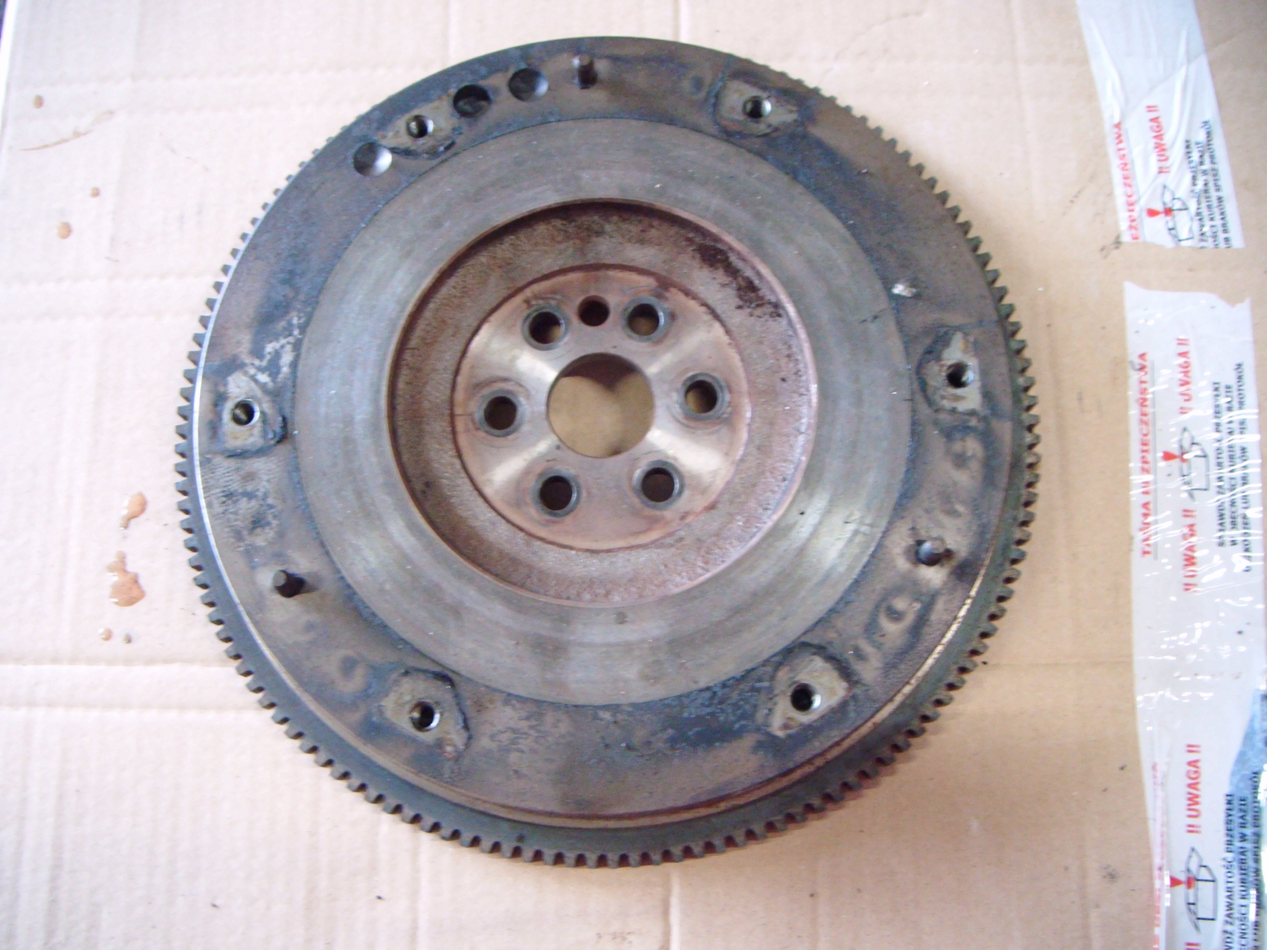 MAZDA 2 II 02-07 МАХОВИК