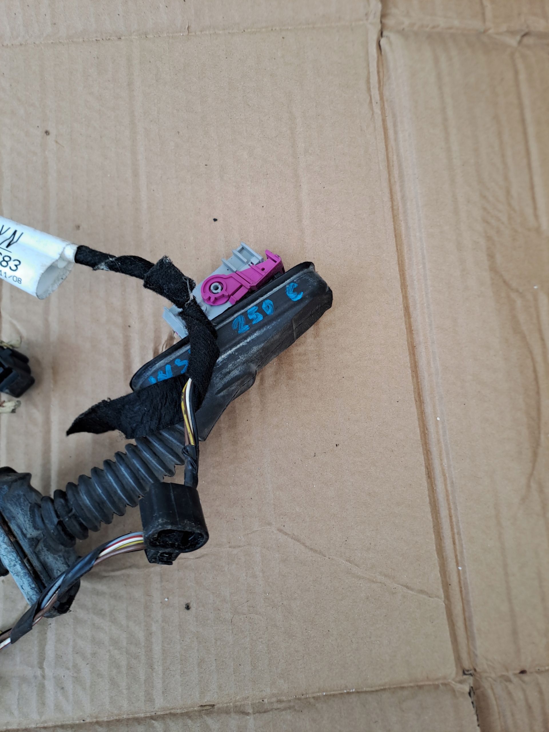Opel Insignia A bundle przewodow door tylnych 13238683