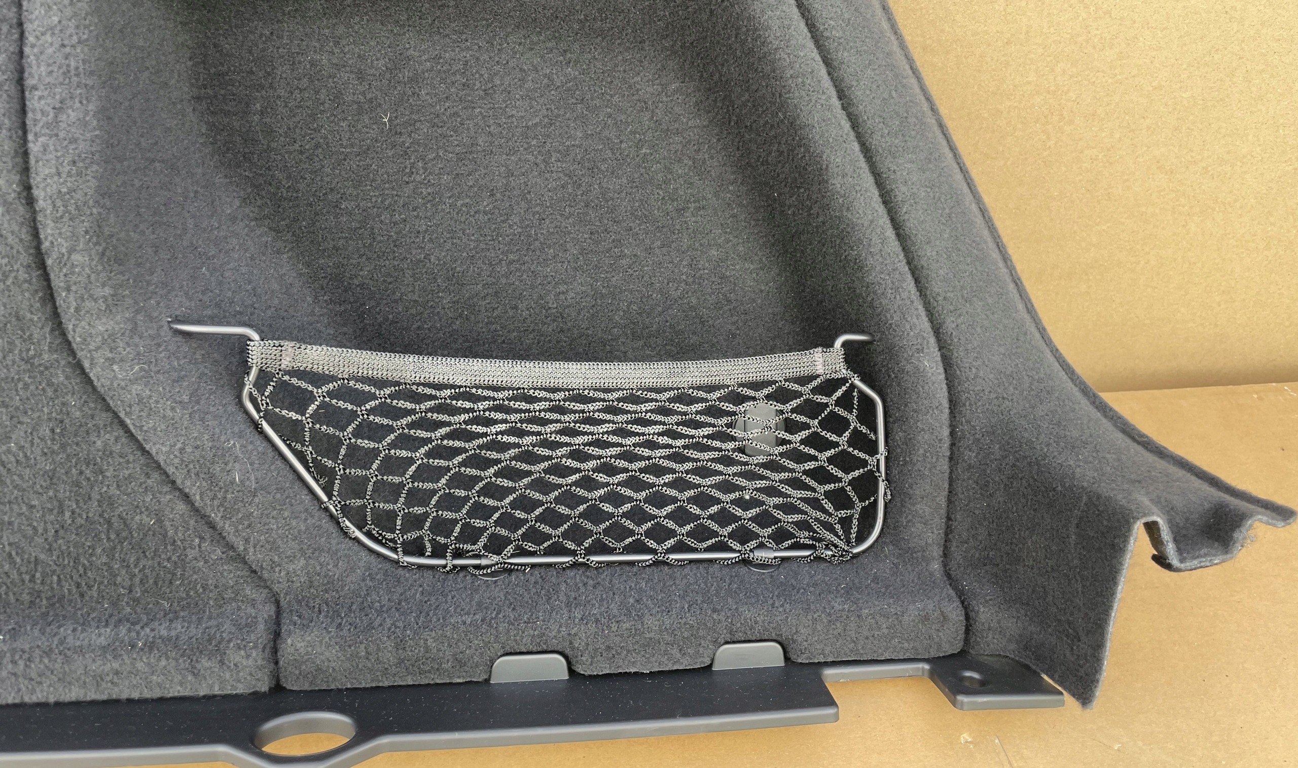 boot upholstery AUDI Q5 LIFT as new original complete right 80A863880AD