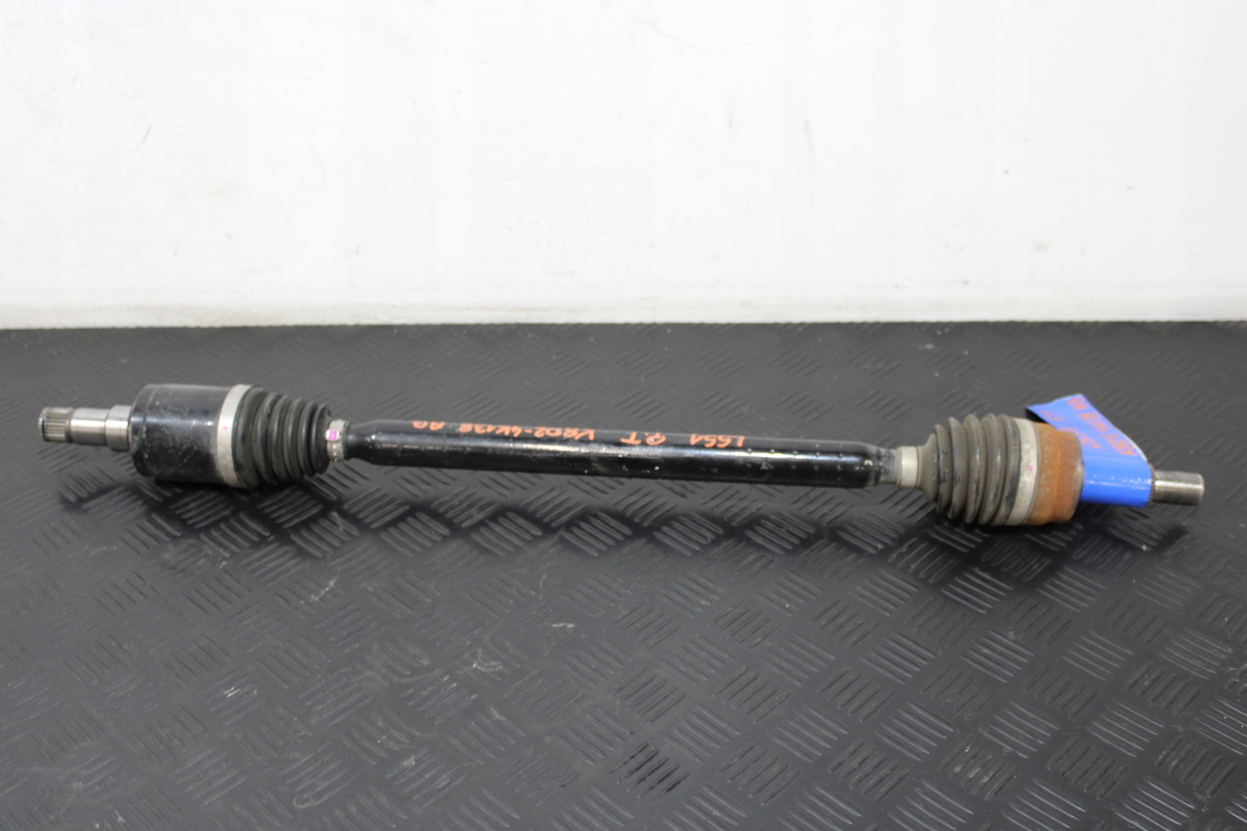 semi-axis semi-axis right rear part K8D2-4K138-AB LAND ROVER EVOQUE II 2 L551