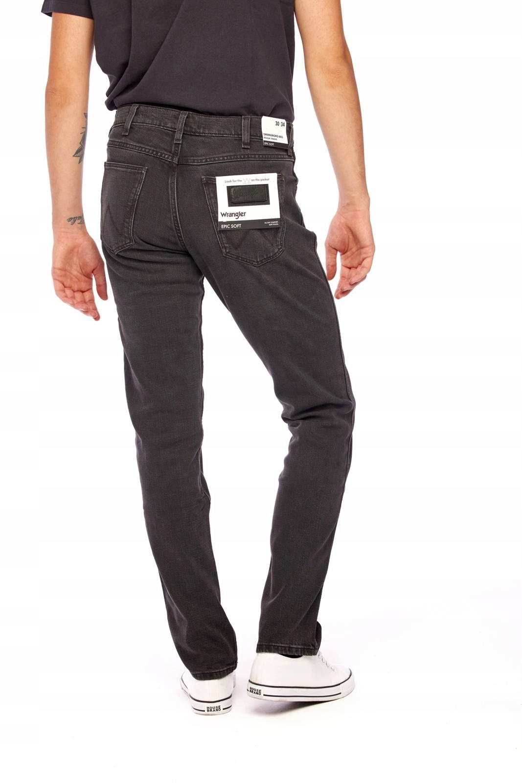 Pánské jednoduché džíny Wrangler Greensboro Blackstrap W15QZ3314 40/34
