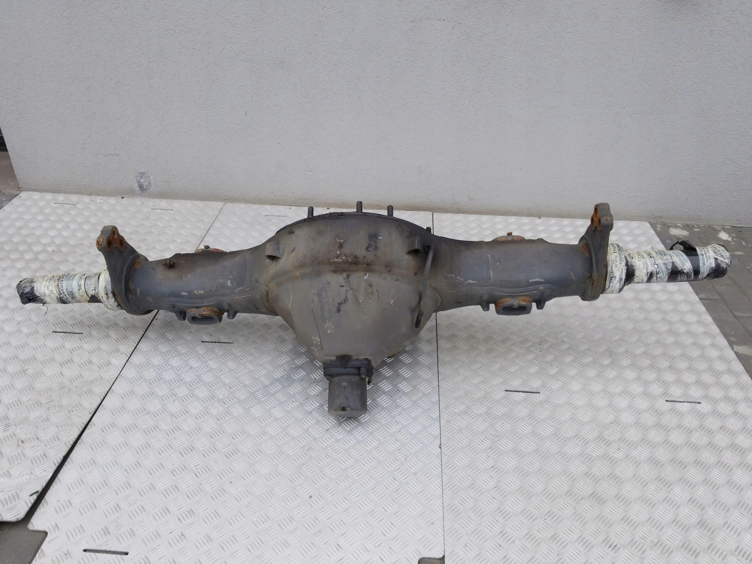 КОРПУС ПІХВИ МОСТА SCANIA 4 R