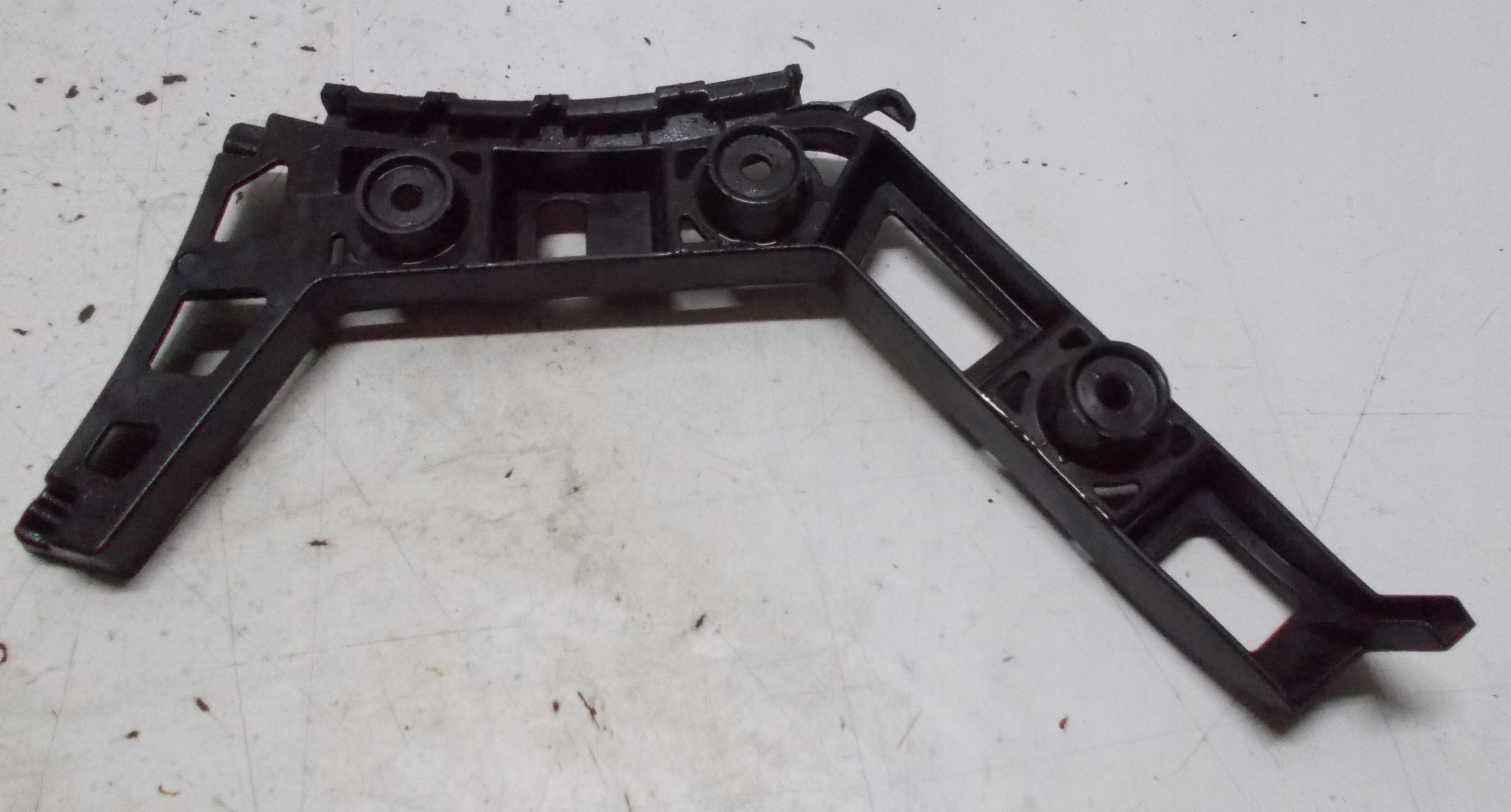 VW GOLF VI CABRIO 11R bumper bracket right rear part 5K7807394B