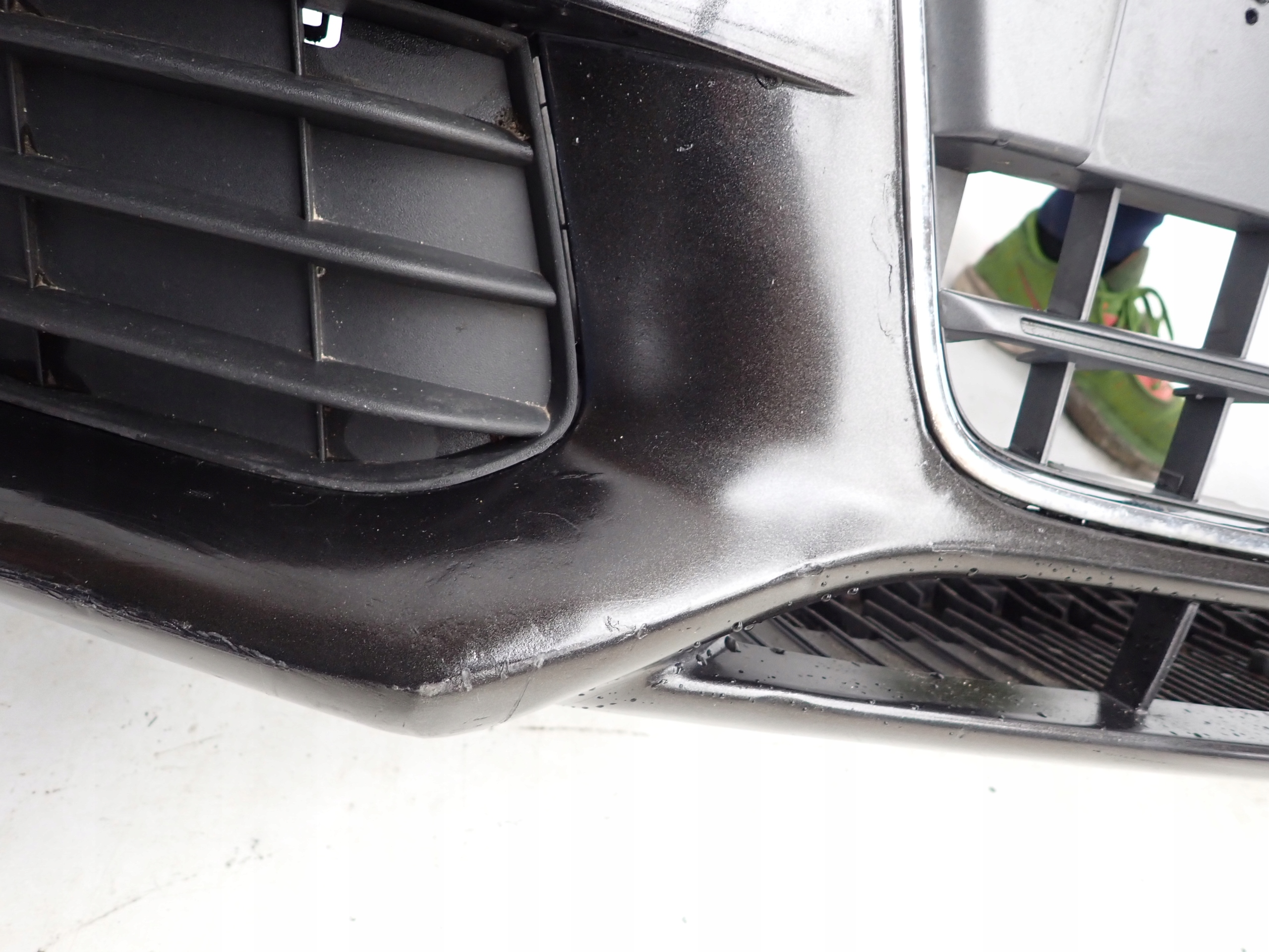 AUDI A4 B8 8K 08-11 bumper front front PDC SPR + cover