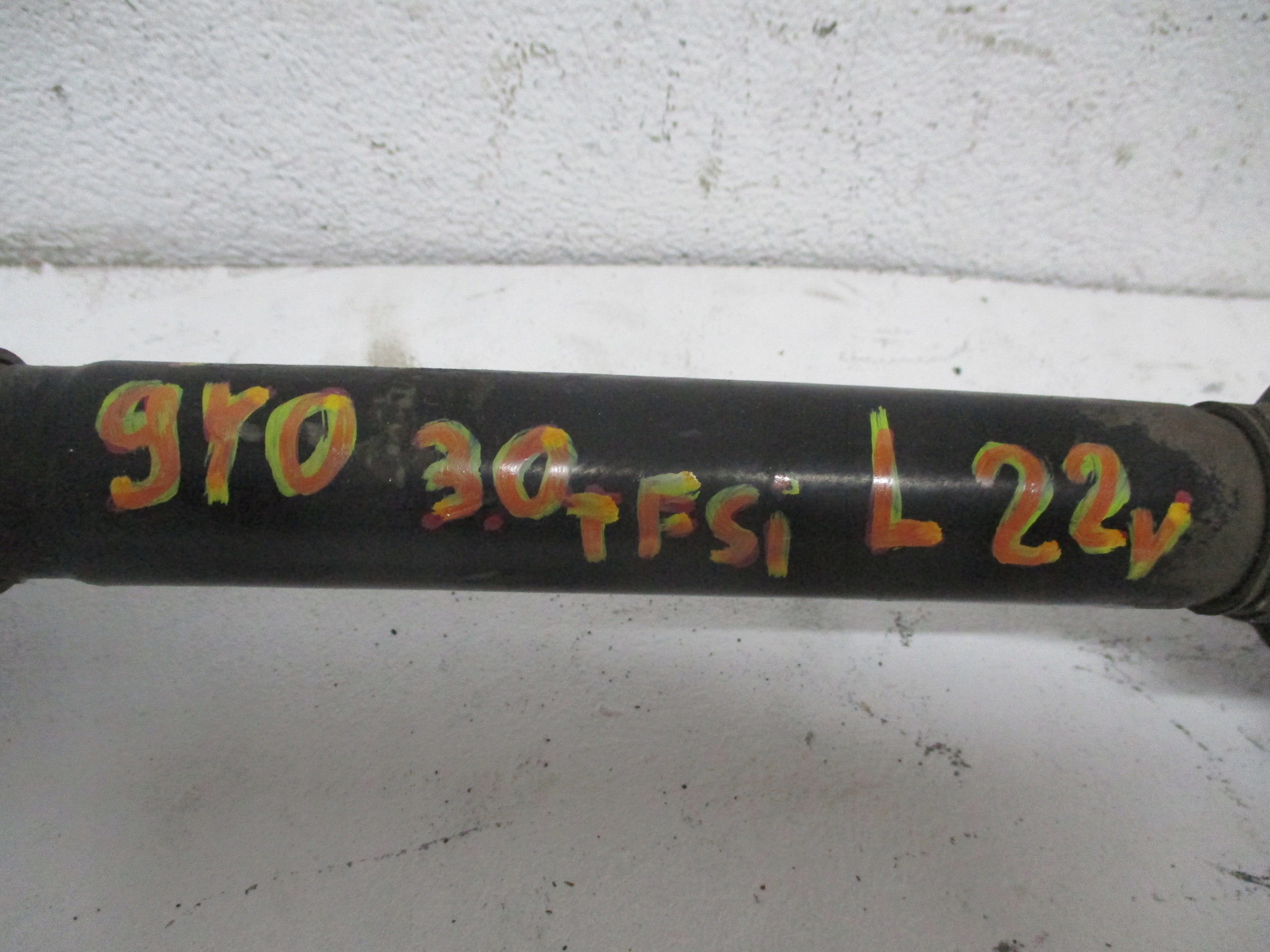 semi-axis left front PORSCHE CAYENNE 9Y0 3,0TFSI 4M4407271H