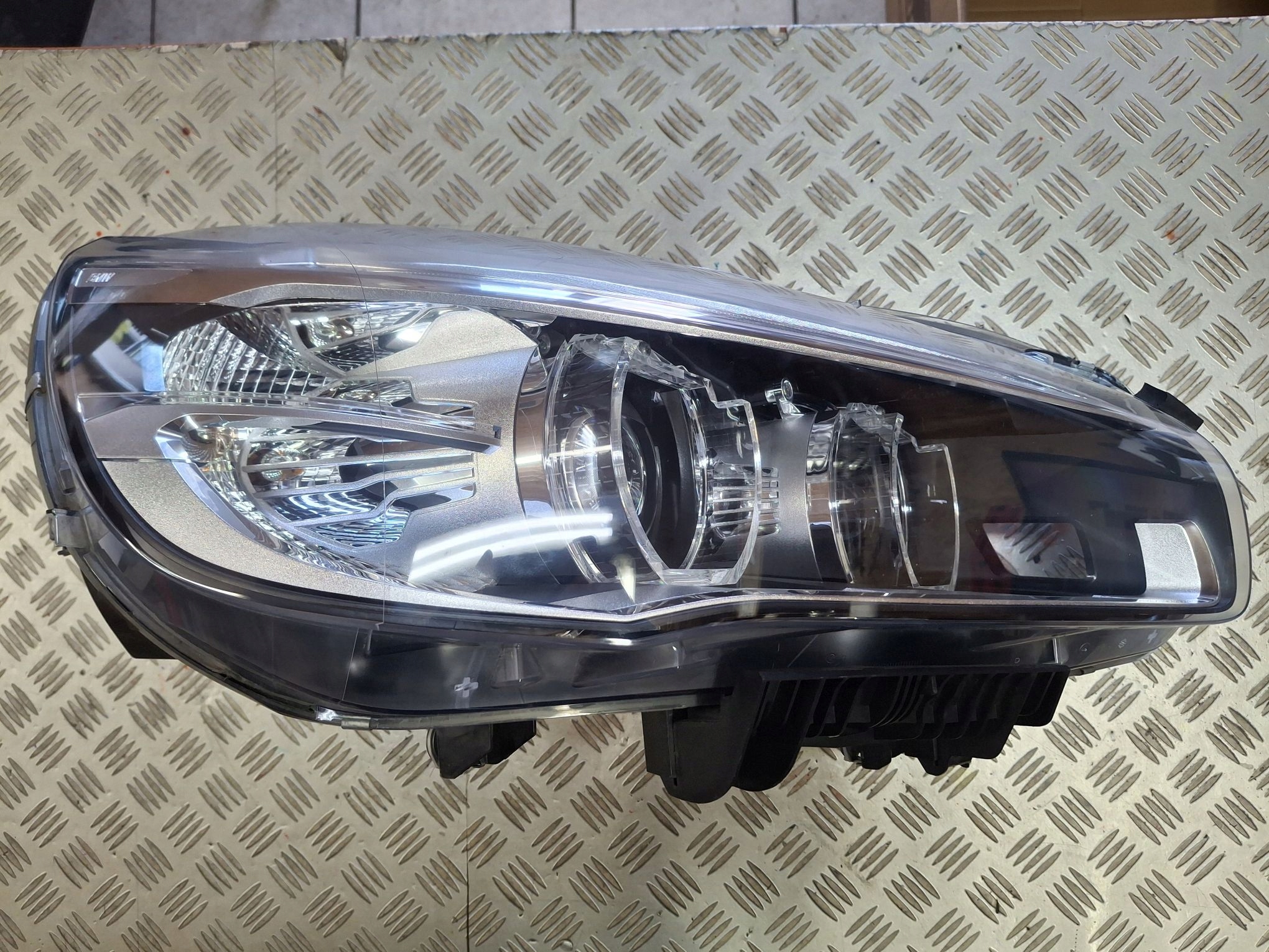 light right front FULL LED BMW 2 F45 F46 2014R->