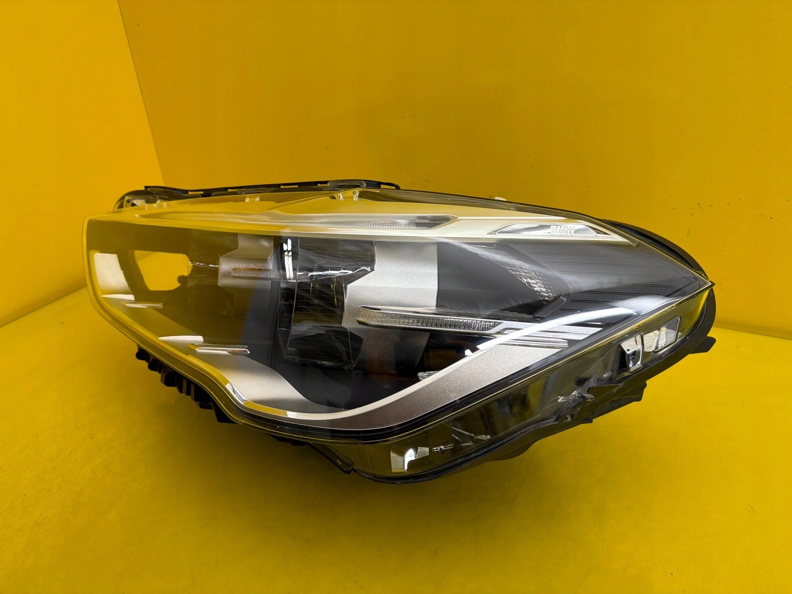 light left BMW X1 F48 2015-2019 Full Led 7193707-03