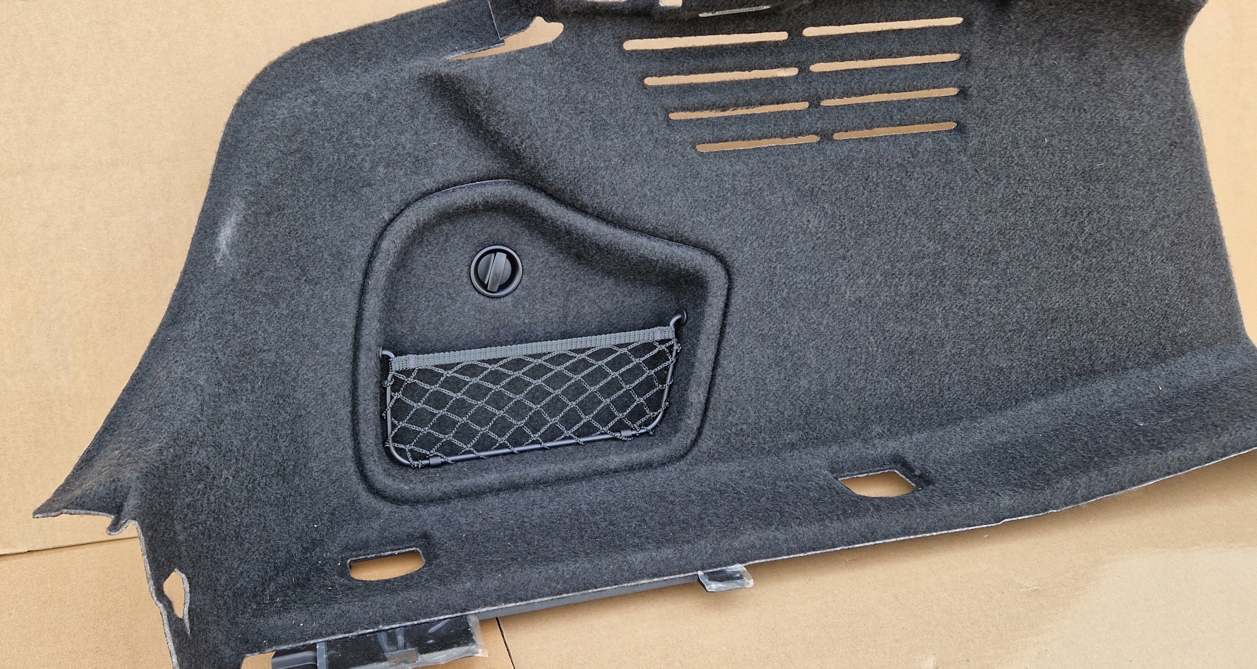 boot upholstery AUDI A5 LIFT 8W6863879L left as new