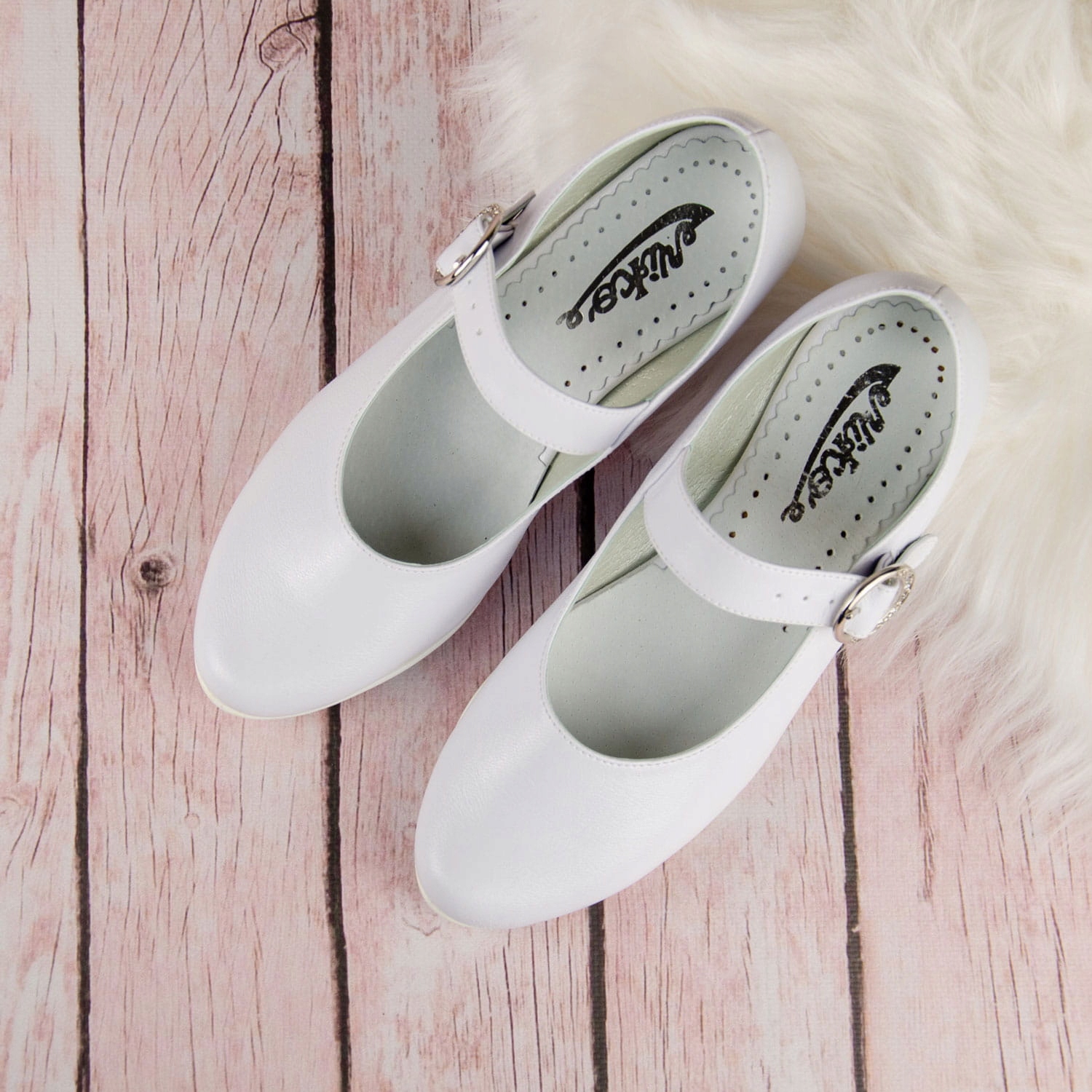 Buty komunijne dziewczęce KBD-902 - 38 Rozmiar 38