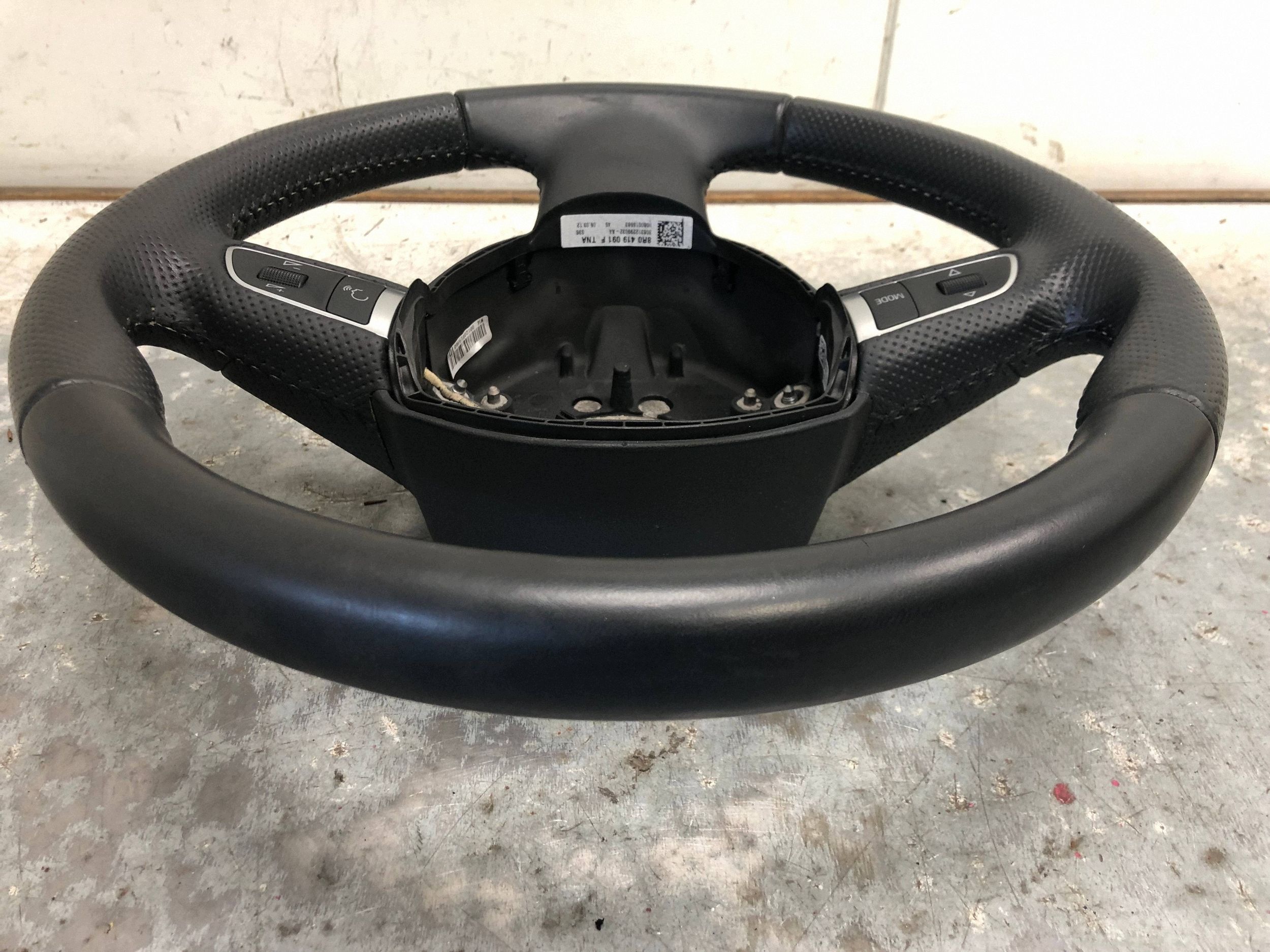 volant koža MULTIFUNKCJA AUDI A3 8P LIFT 8R0419091F
