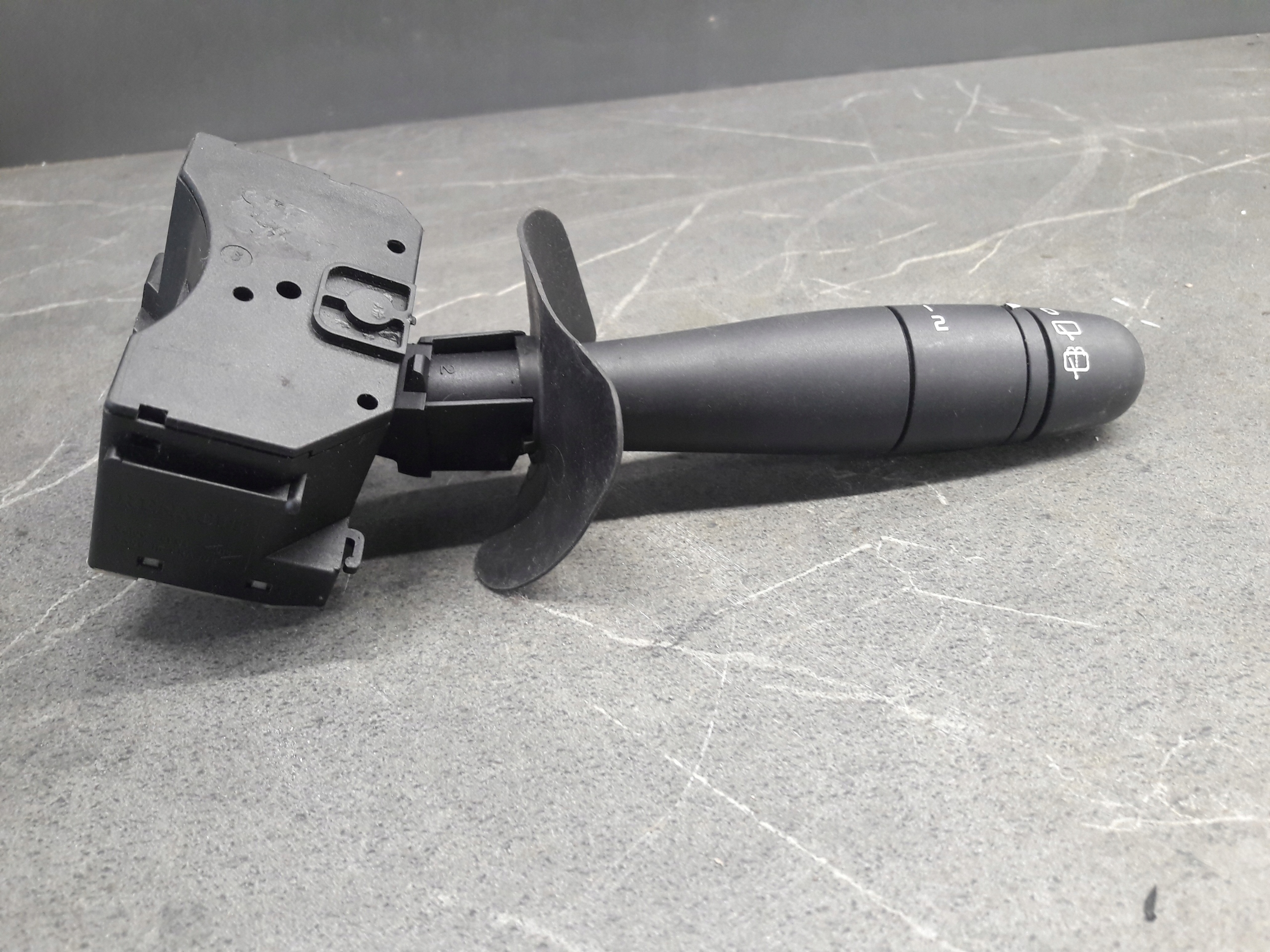 6164 przelacznik wycieraczek Renault Clio II