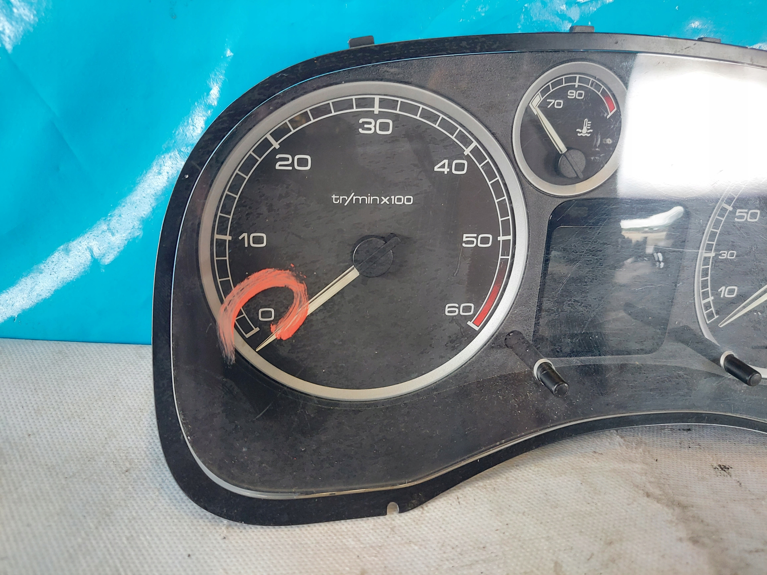 dials clock PEUGEOT 307 2.0 HDI P9636708880