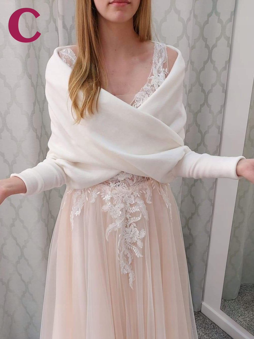 Sweterek ślubny etola bolerko ślubne kolor ecru rozmiar 42 Rozmiar 42