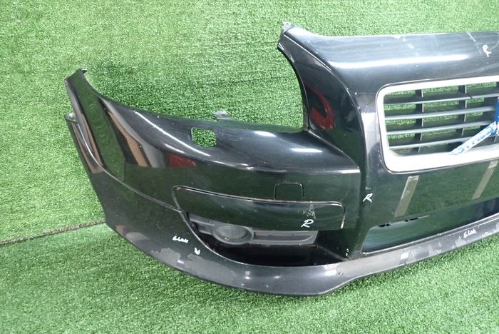 VOLVO C30 R-design 10- front bumper front