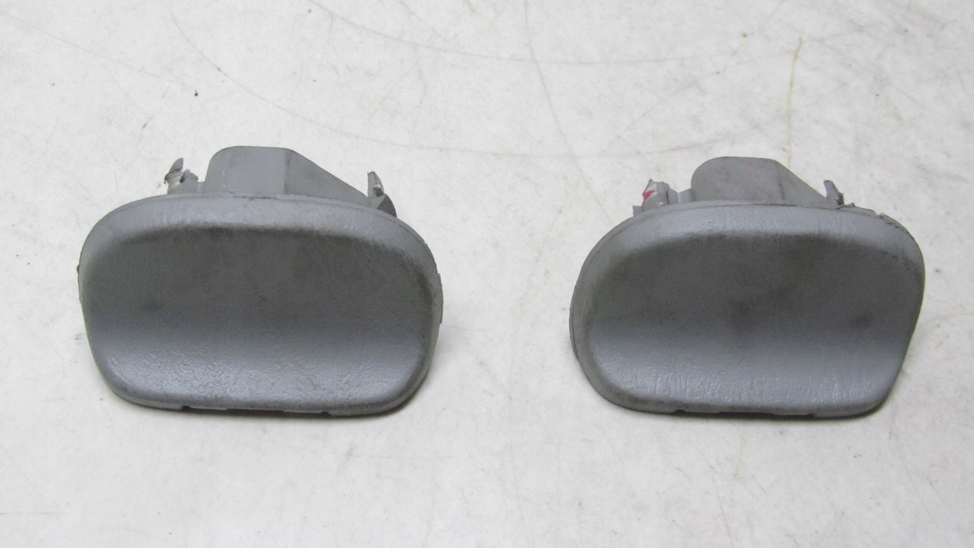 TRAFIC VIVARO II ZAŚLEPKA PODSUFITKI LEWA 8200393202 01-14