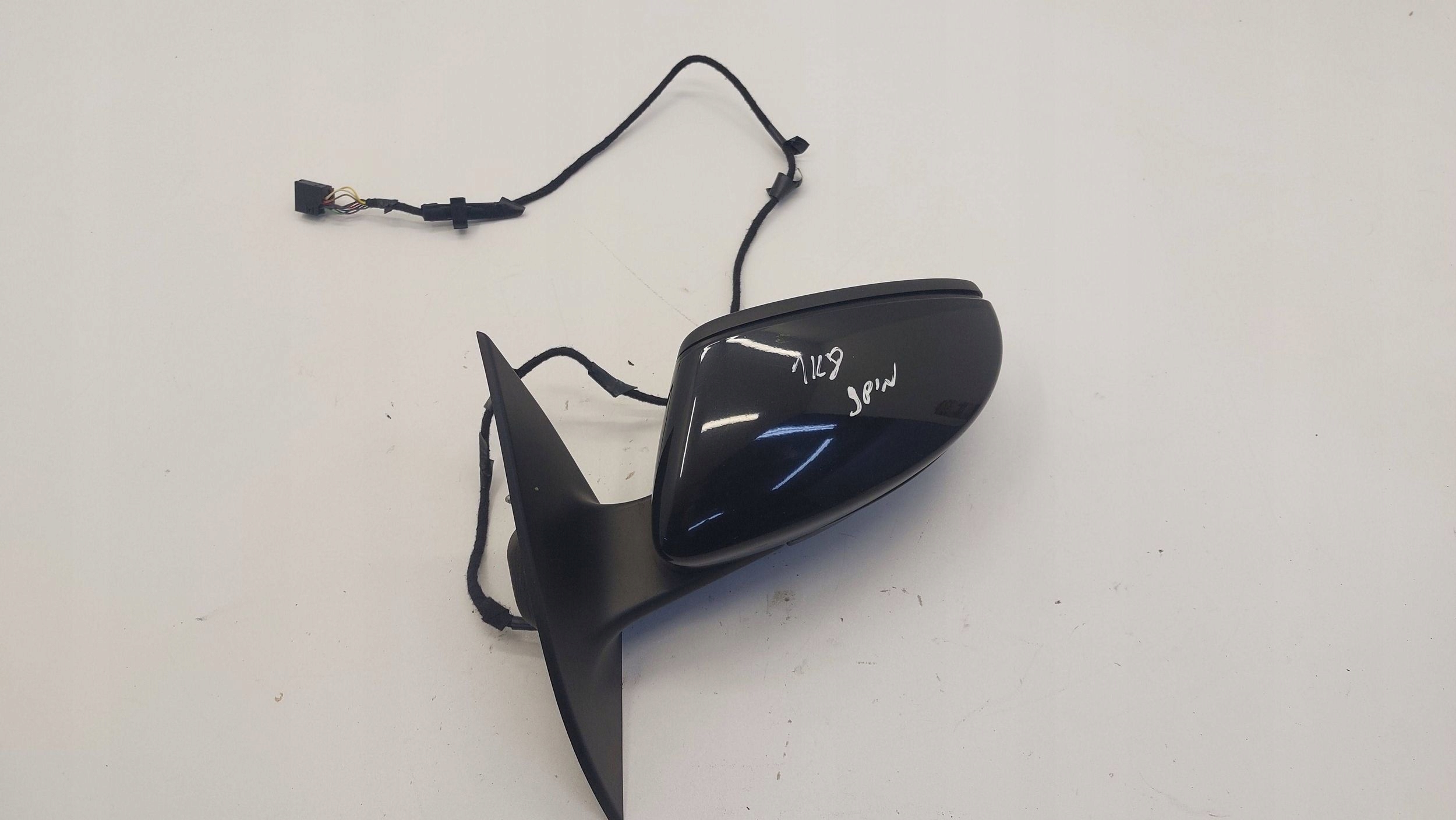 VW SCIROCCO 18-17r mirror left electrics 9 PIN EUROPA