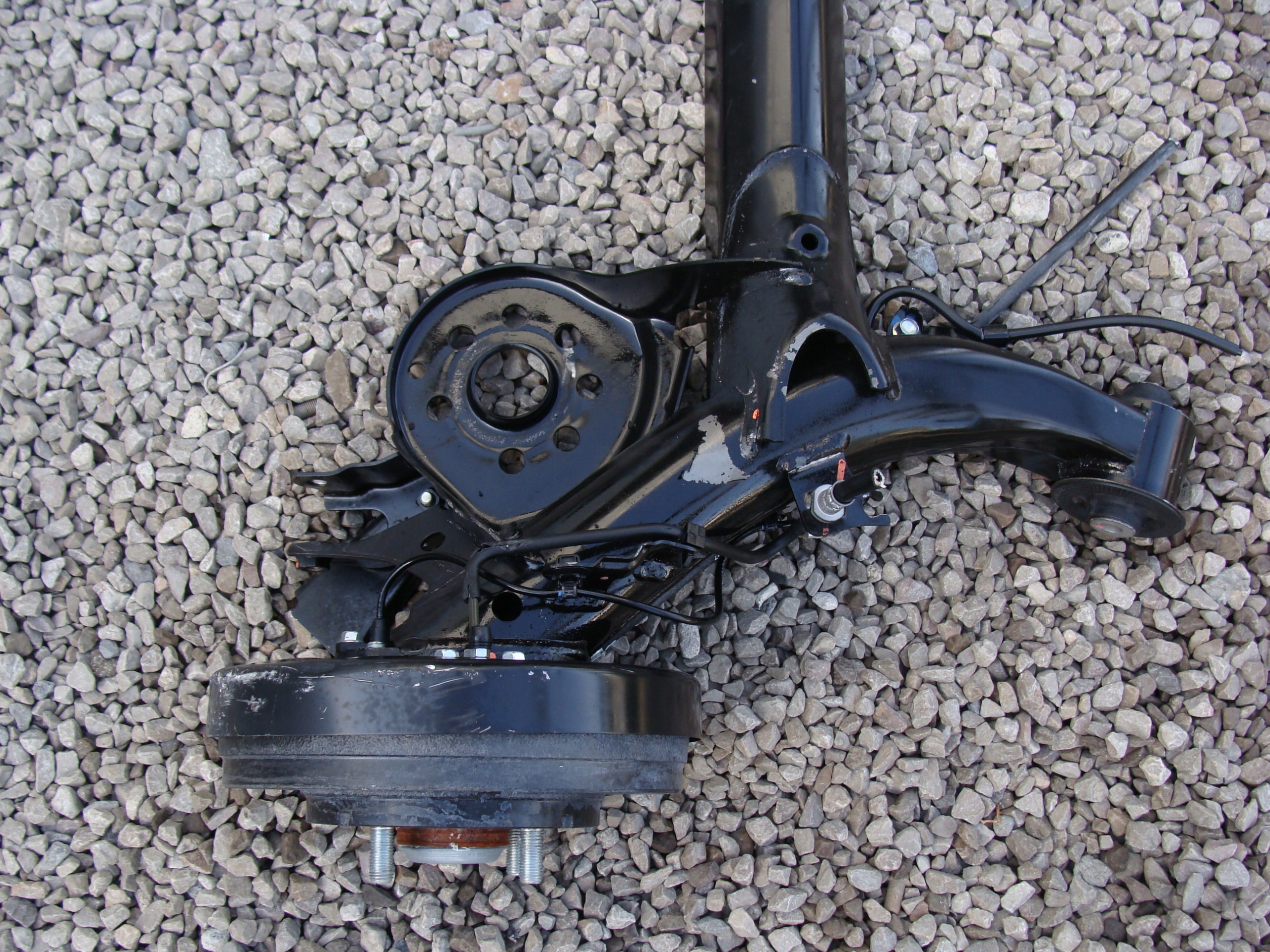 BELKA OŚ TYLNA MITSUBISHI SPACE STAR III !!!! Producent części Mitsubishi OE