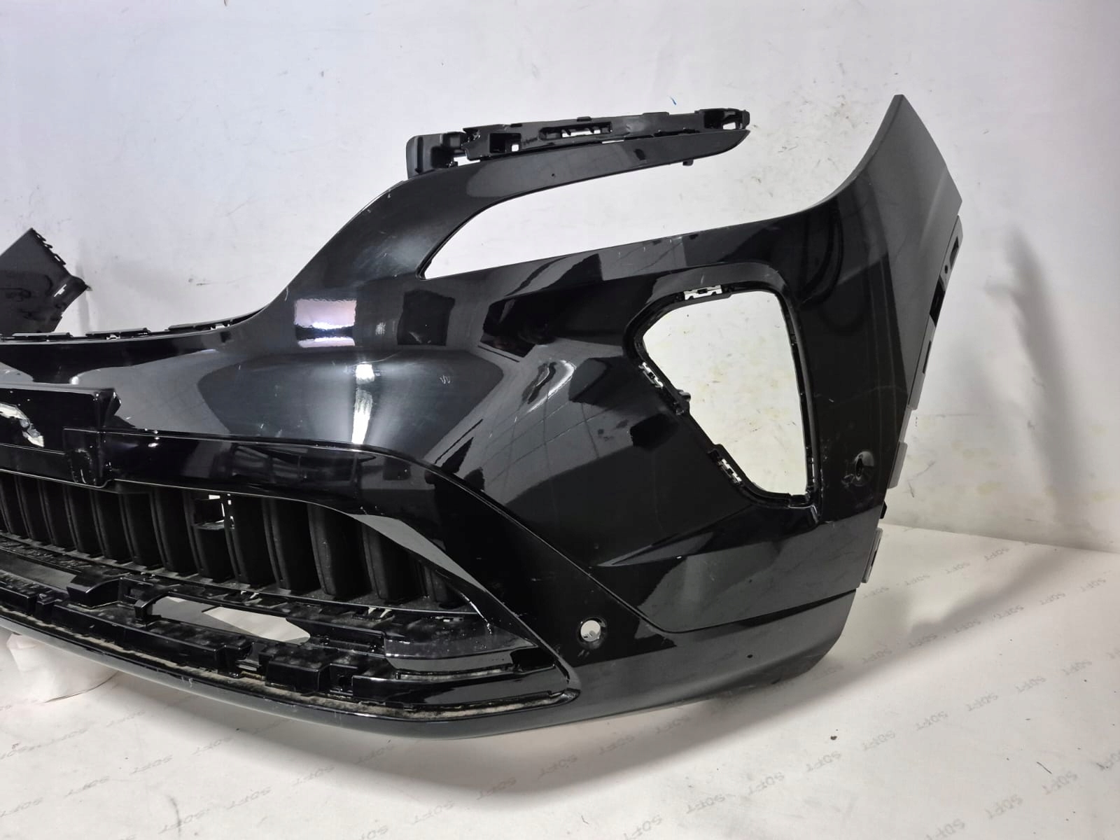 RENAULT AUSTRAL 22- bumper front front PDC 620225489R