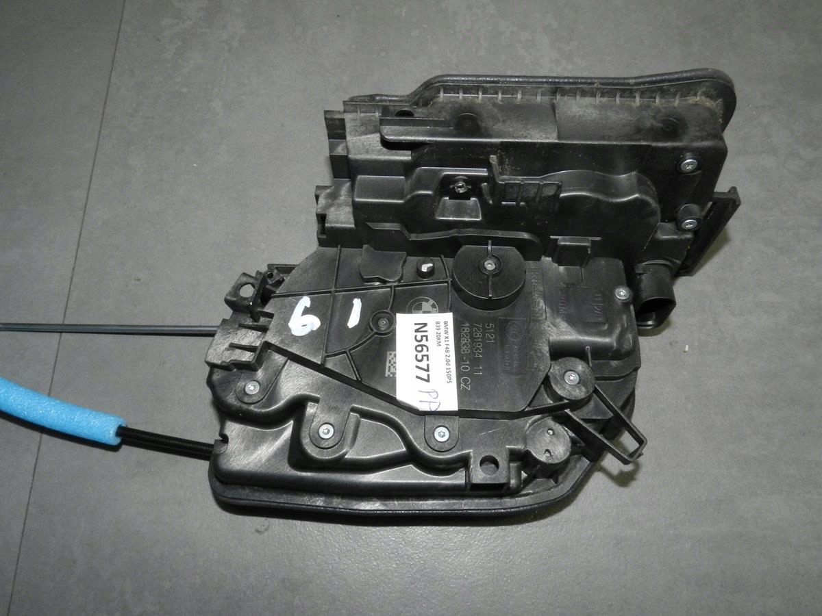 BMW X1 F48 lock right front 7281934