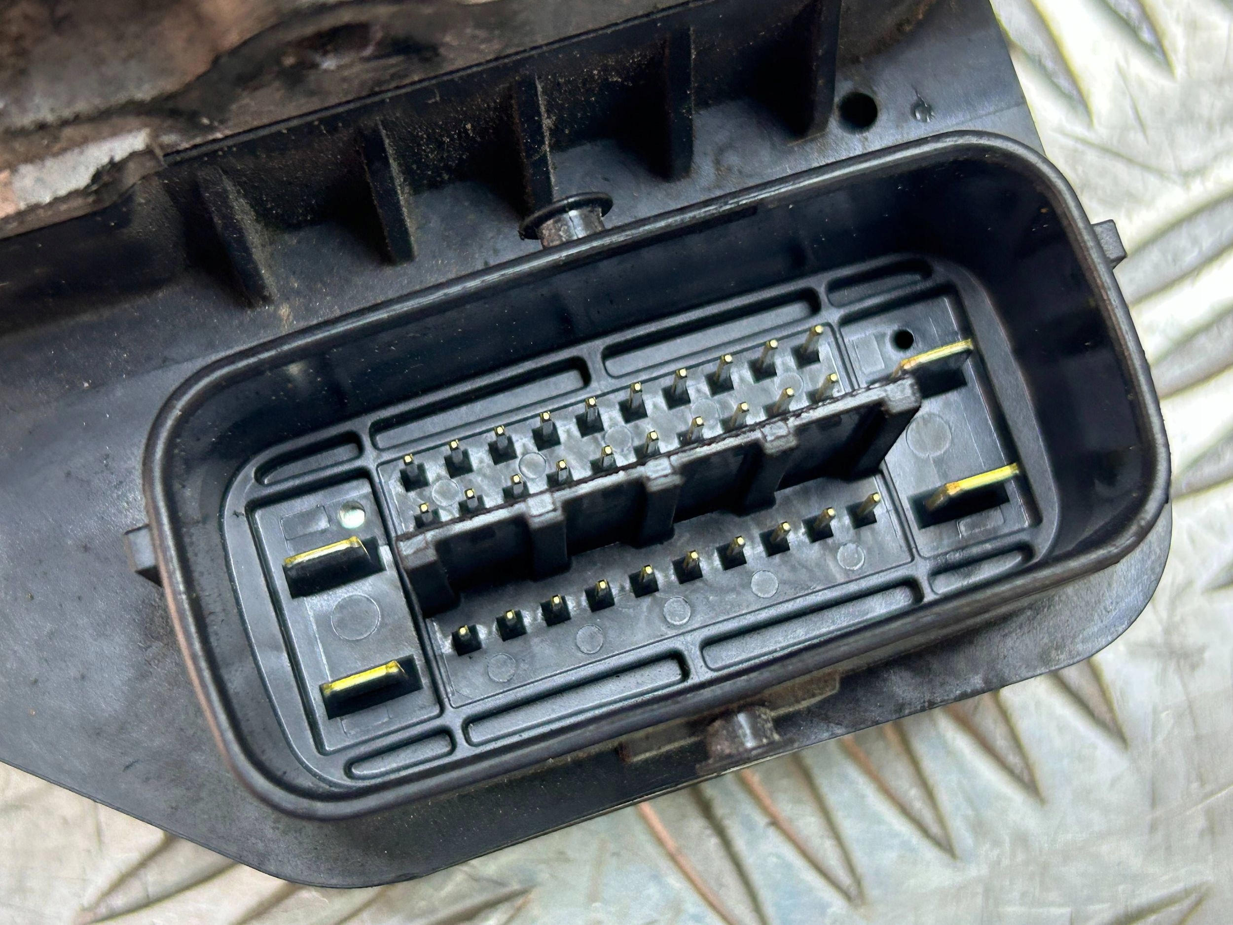 pump ABS Mazda 6 GJ 2.2D 2016 133000-6520