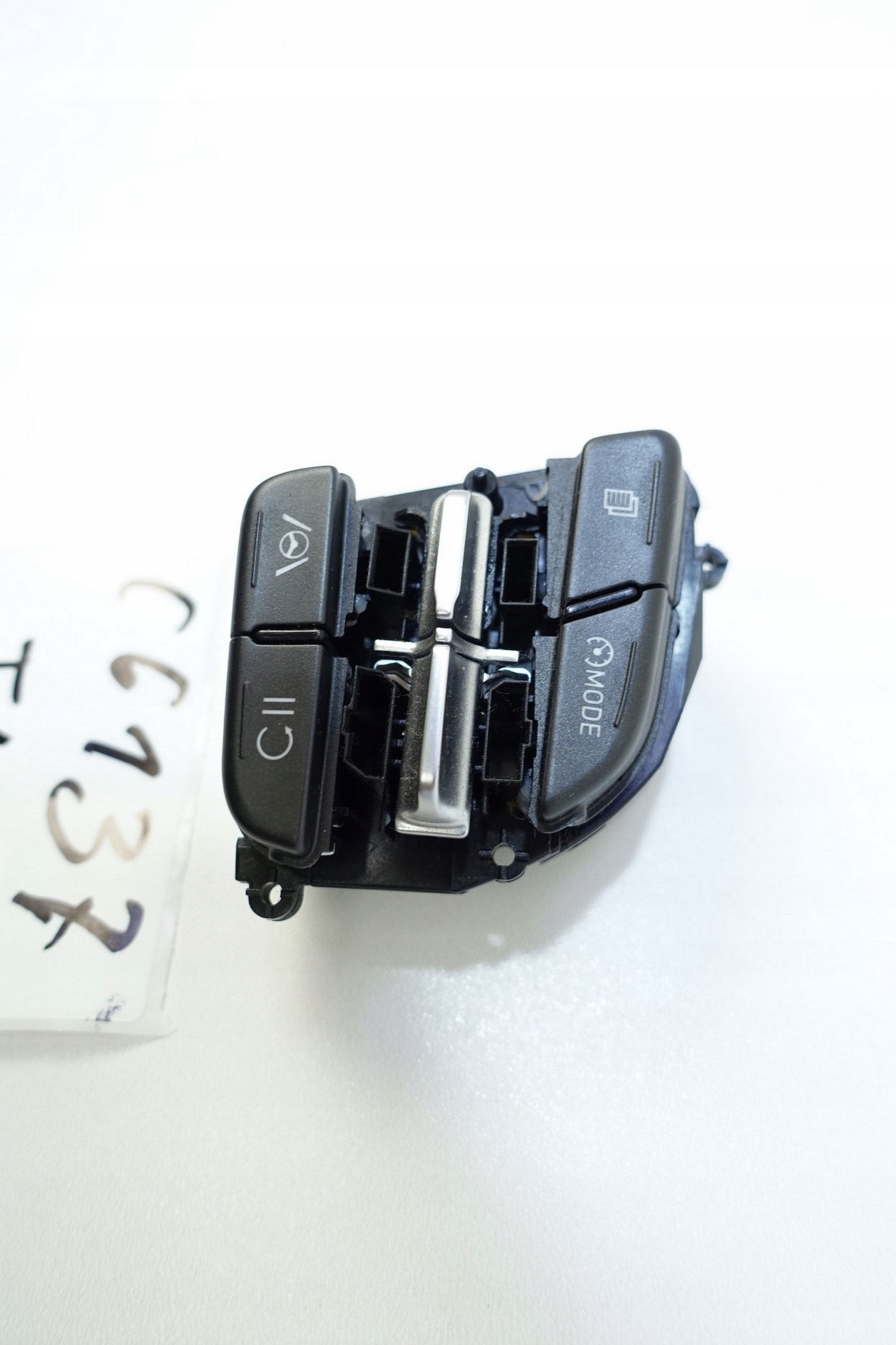 control panel switch of the steering wheel HYUNDAI
